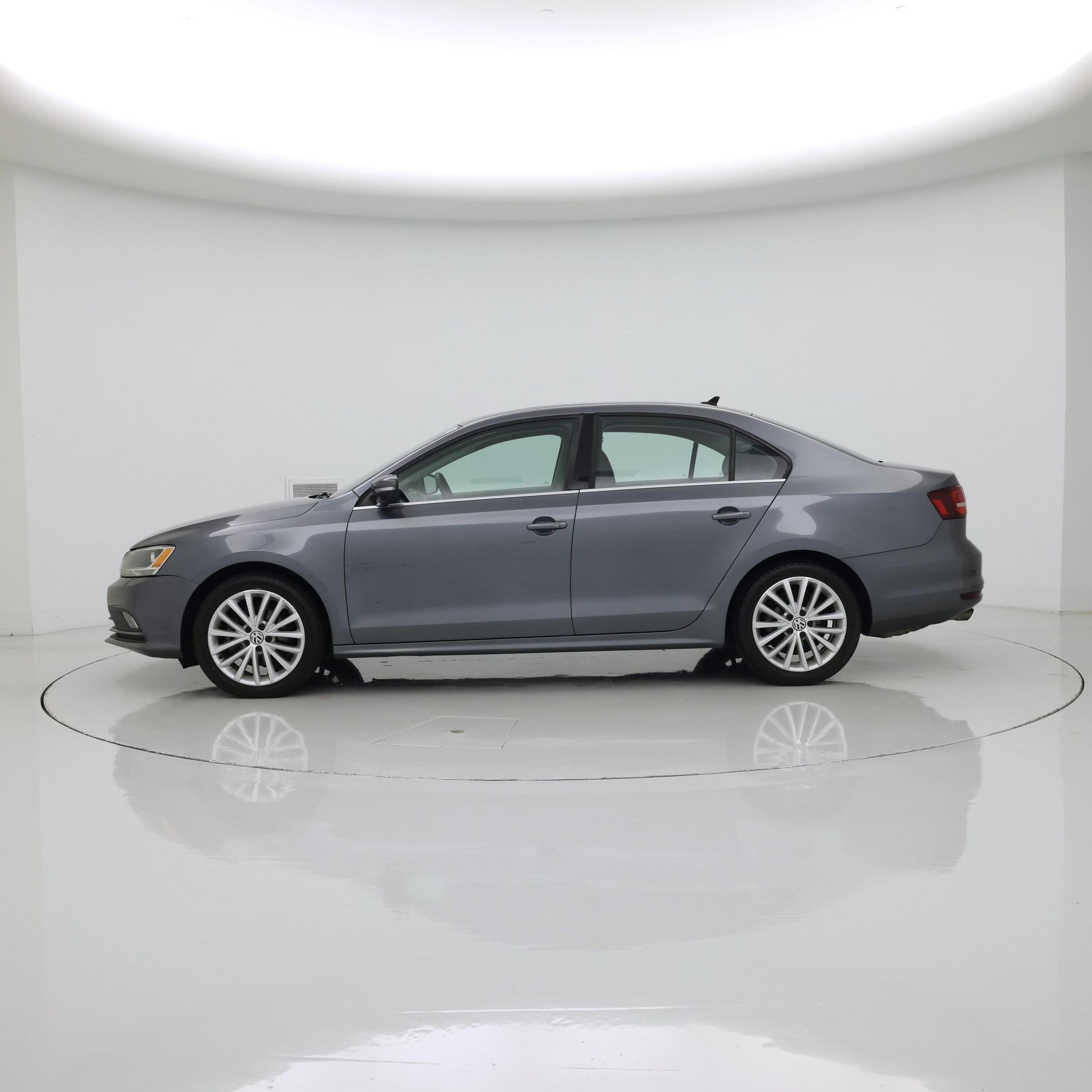 Thumbnail: 2016 Volkswagen Jetta - 3