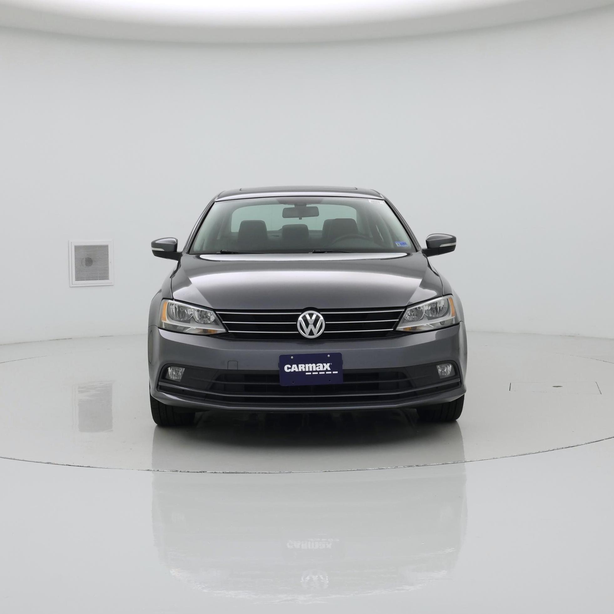 Thumbnail: 2016 Volkswagen Jetta - 5