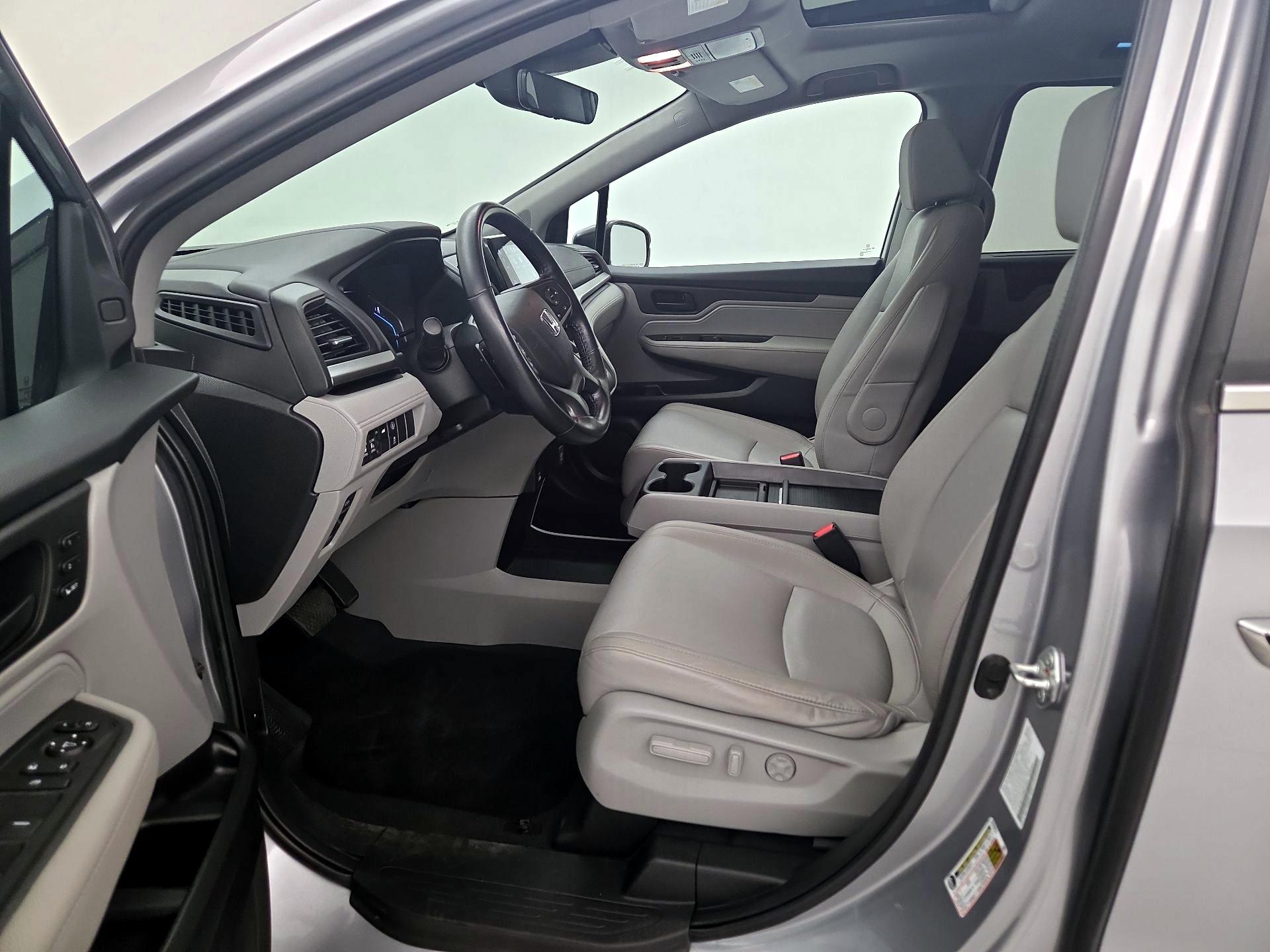 Thumbnail: 2022 Honda Odyssey - 11
