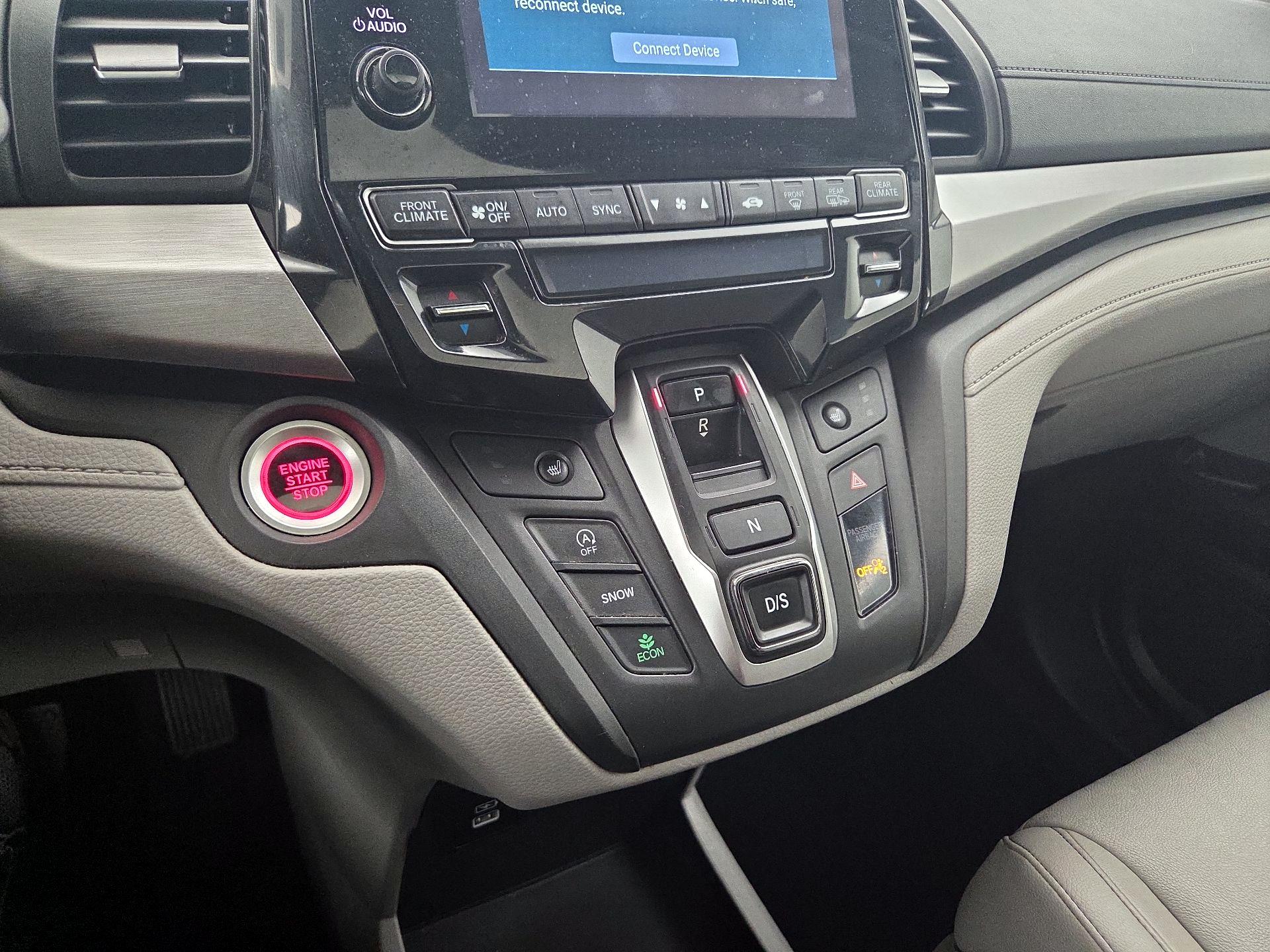 Thumbnail: 2022 Honda Odyssey - 16