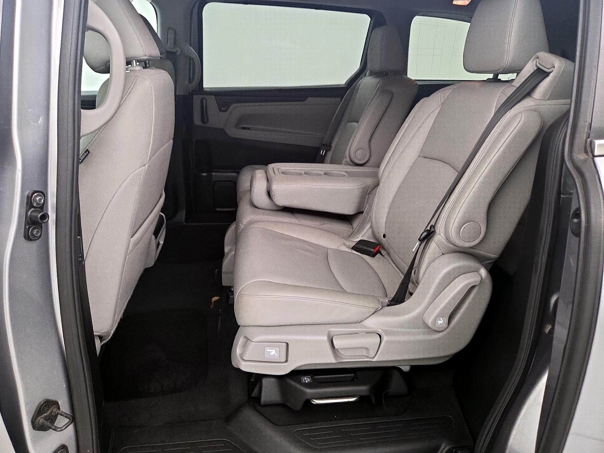 Thumbnail: 2022 Honda Odyssey - 20