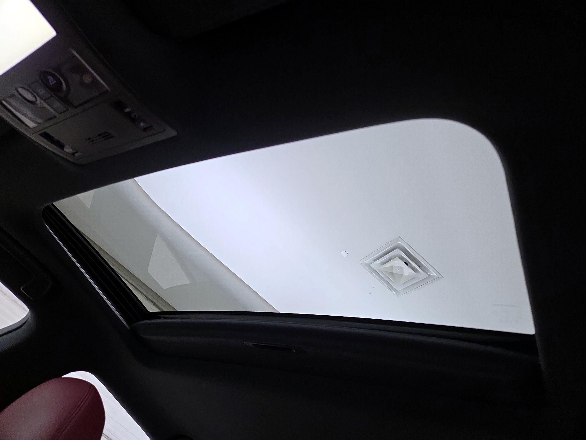 Thumbnail: 2019 Lexus GS - 20