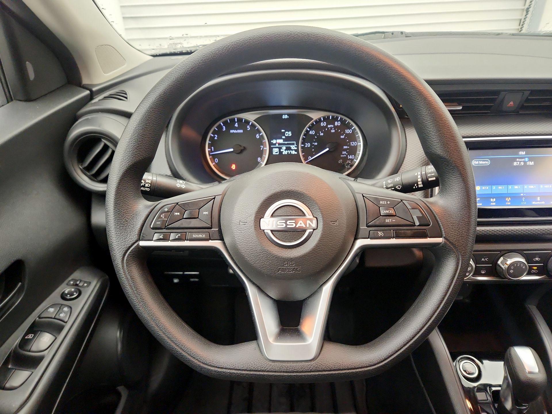 Thumbnail: 2022 Nissan Kicks - 10