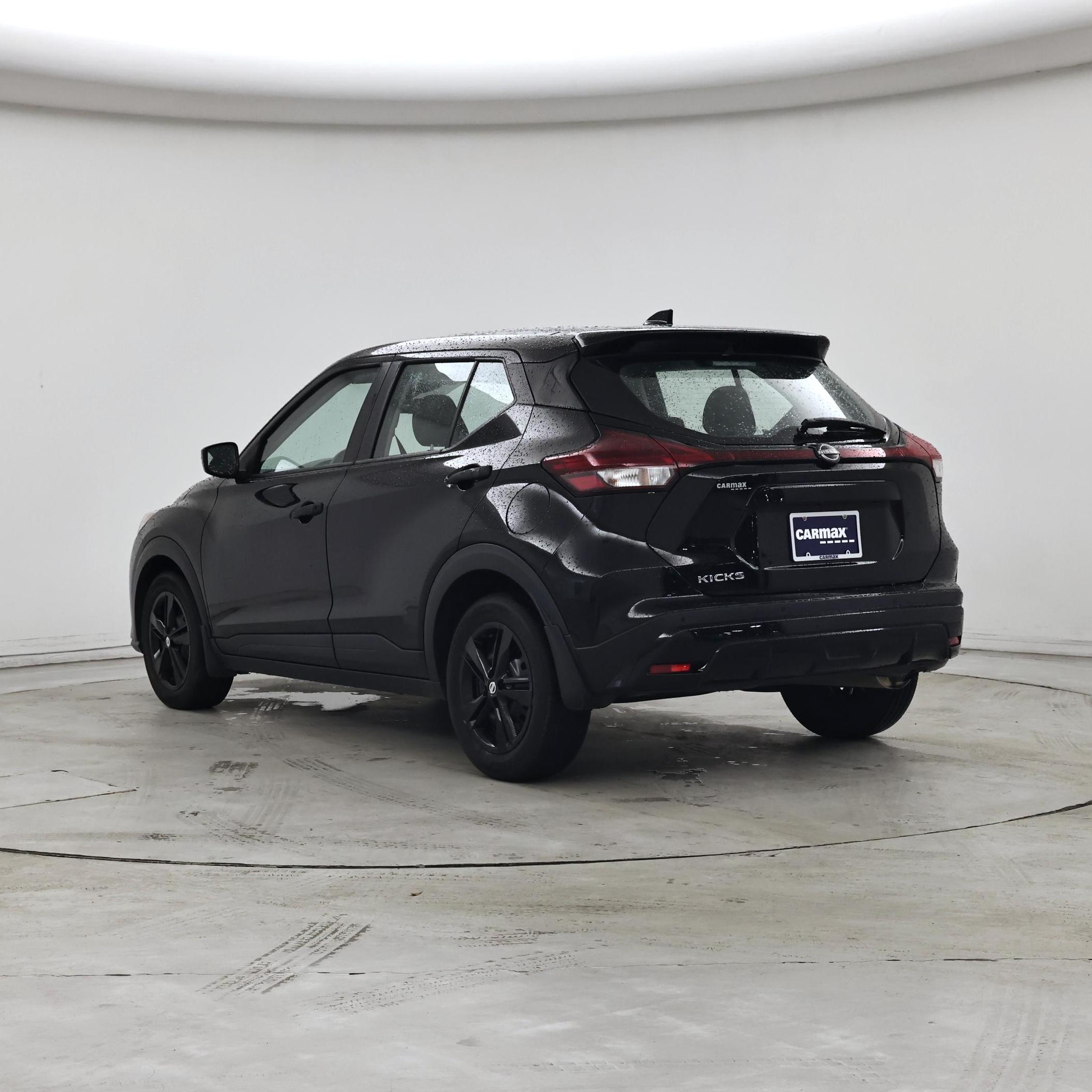 Thumbnail: 2022 Nissan Kicks - 2