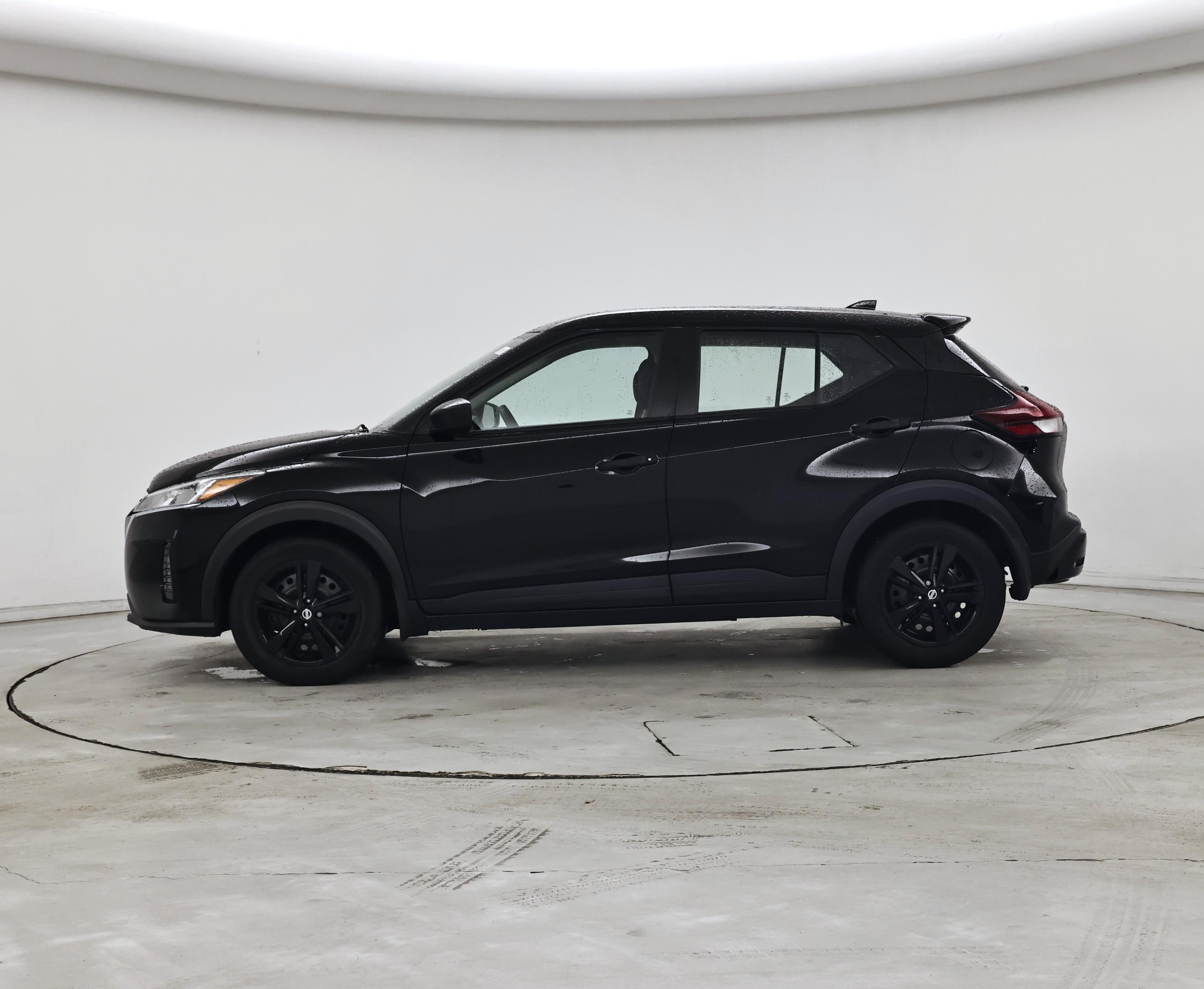 Thumbnail: 2022 Nissan Kicks - 3