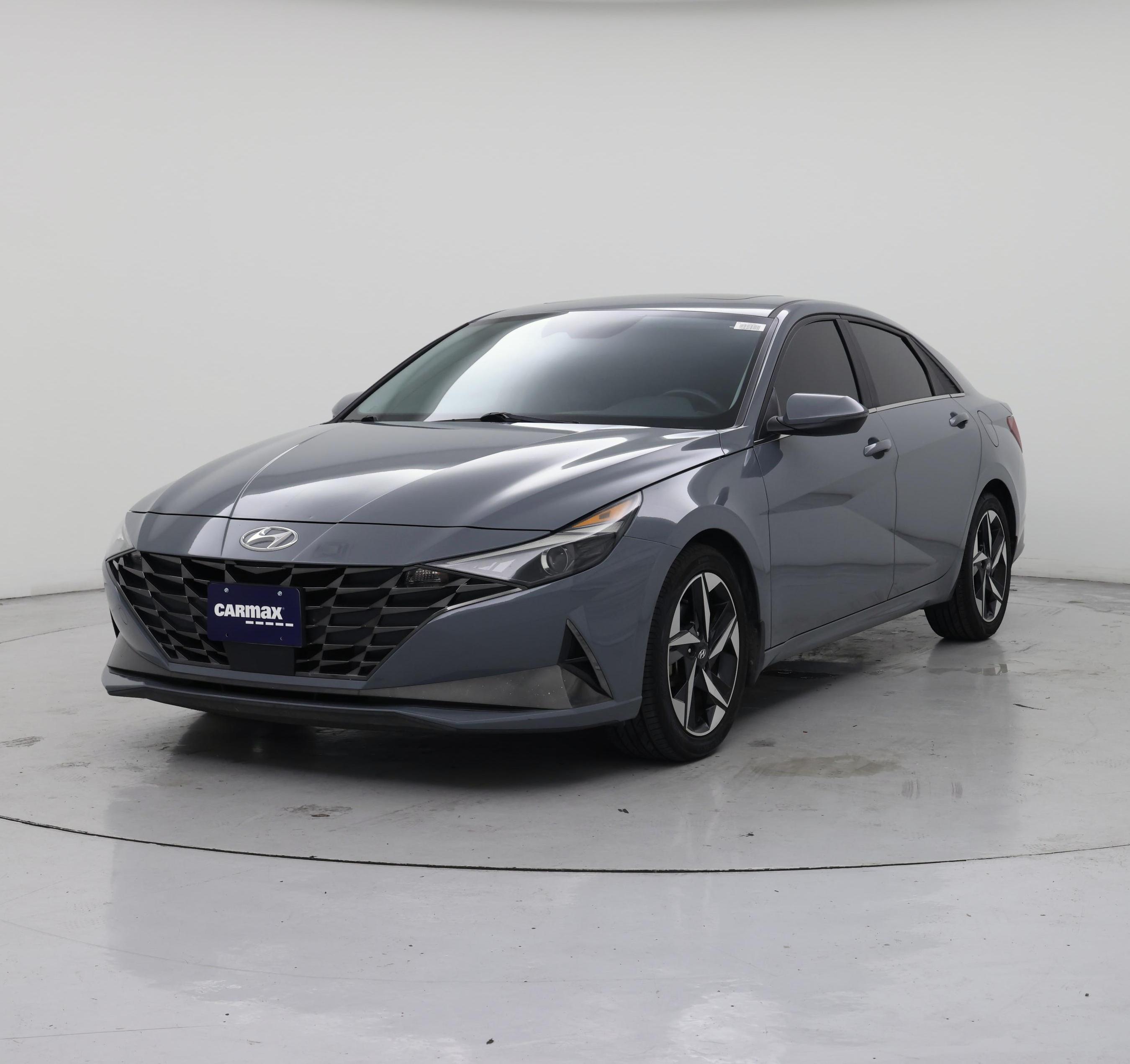 Thumbnail: 2022 Hyundai Elantra - 4