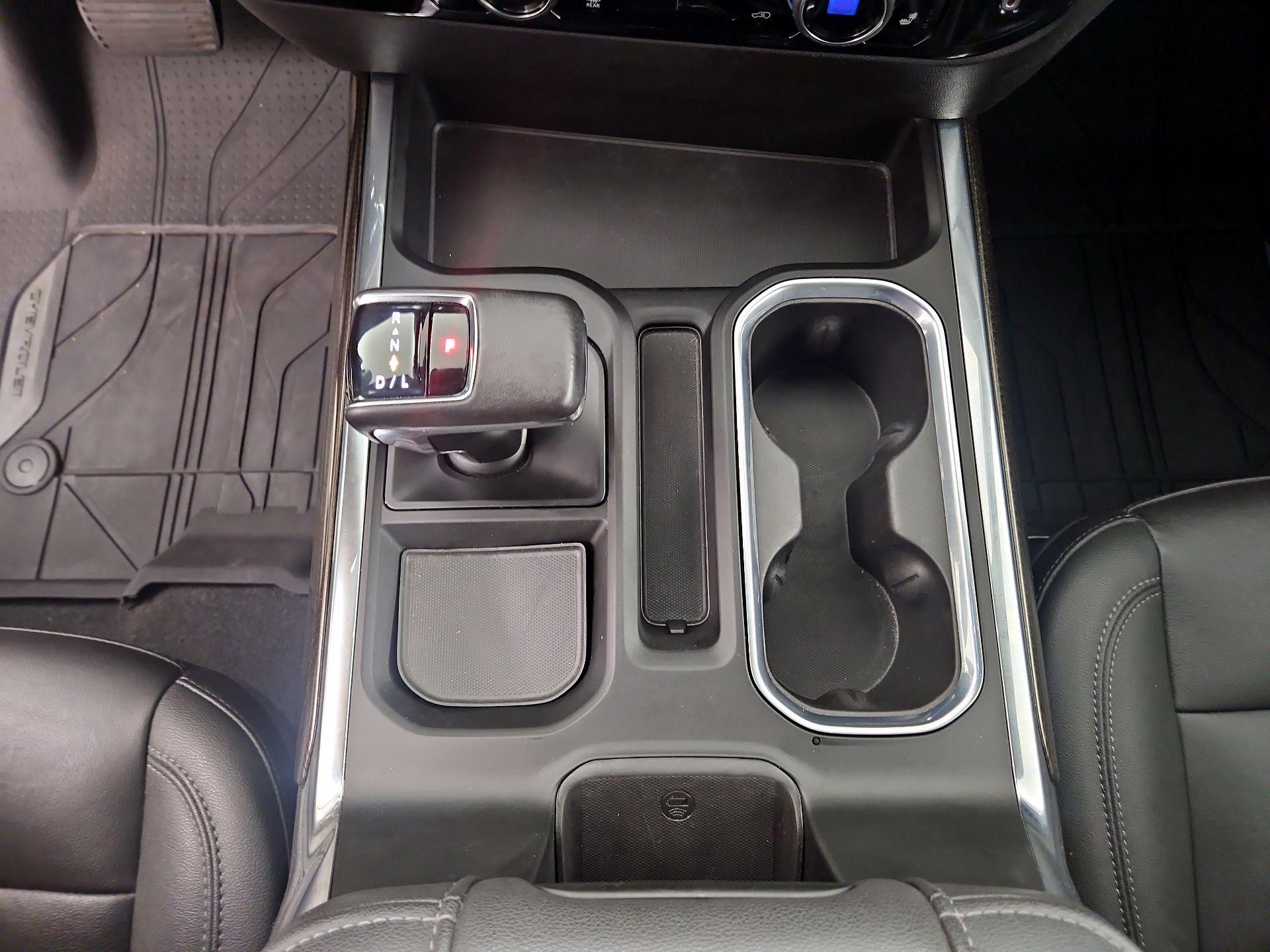 Thumbnail: 2022 Chevrolet Silverado 1500 - 16