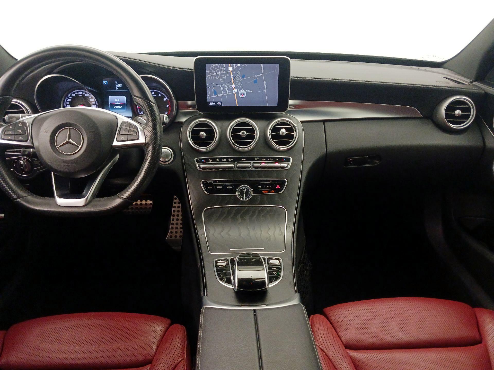 Thumbnail: 2015 Mercedes-Benz C-Class - 9