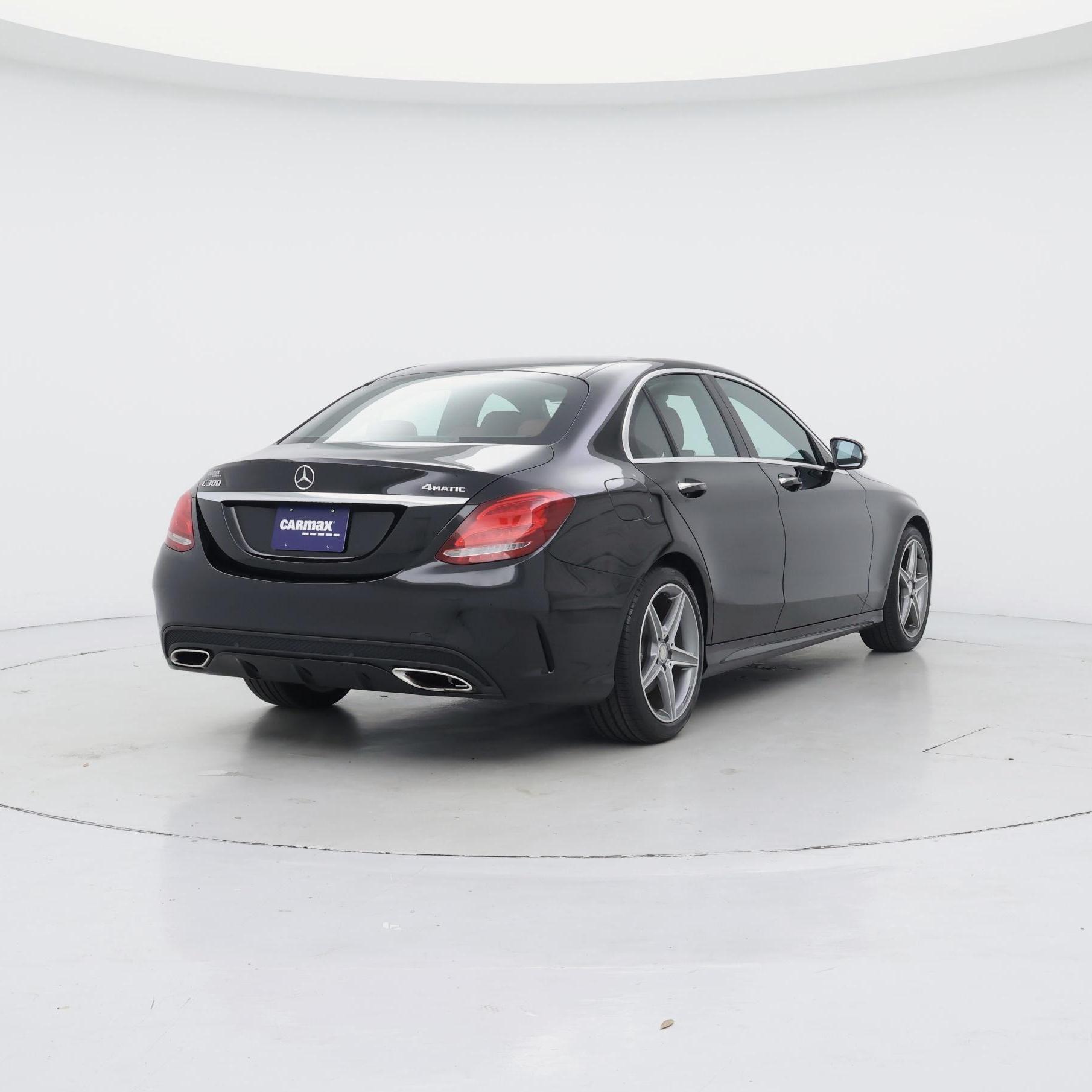 Thumbnail: 2015 Mercedes-Benz C-Class - 8