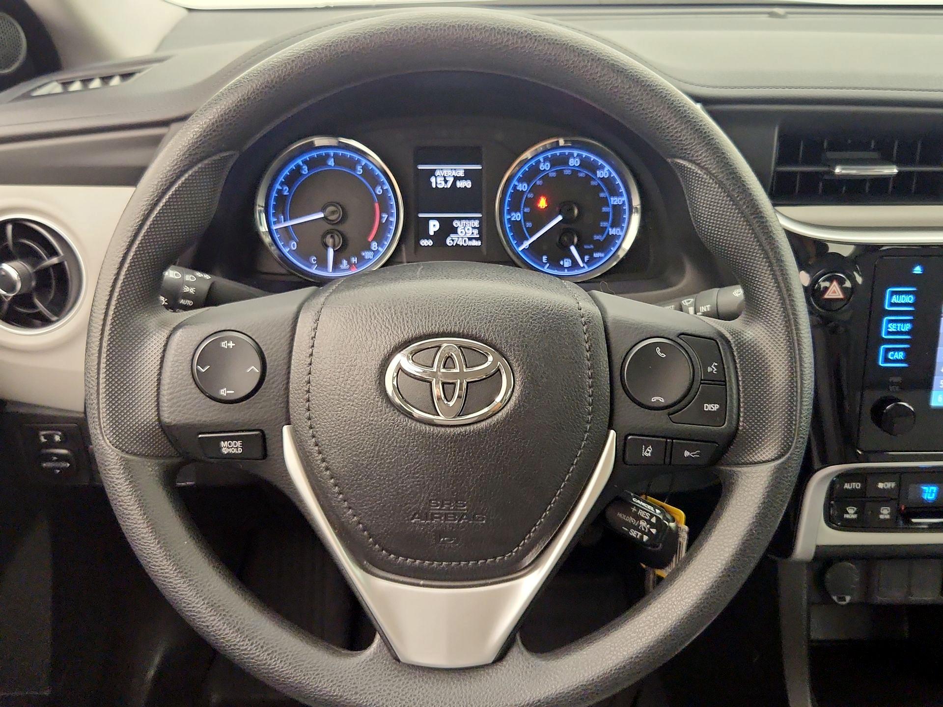 Thumbnail: 2019 Toyota Corolla - 10