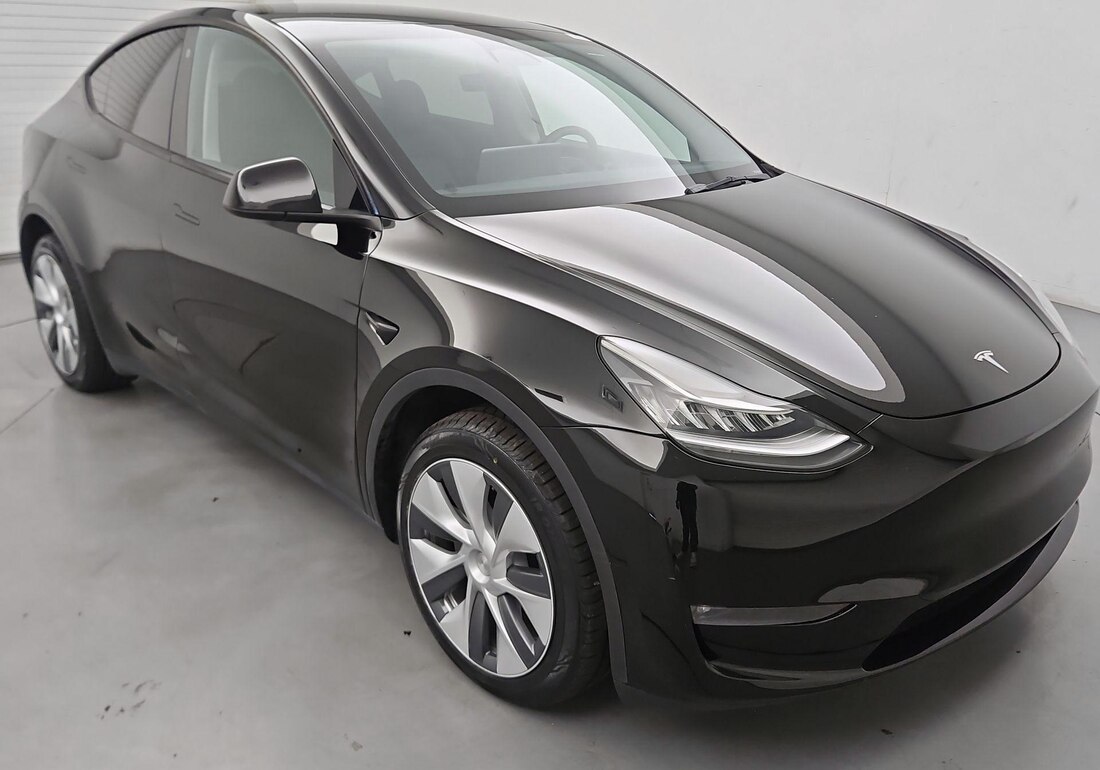 2023 Tesla Model Y Long Range All-Wheel Drive in Black — CarMax photo