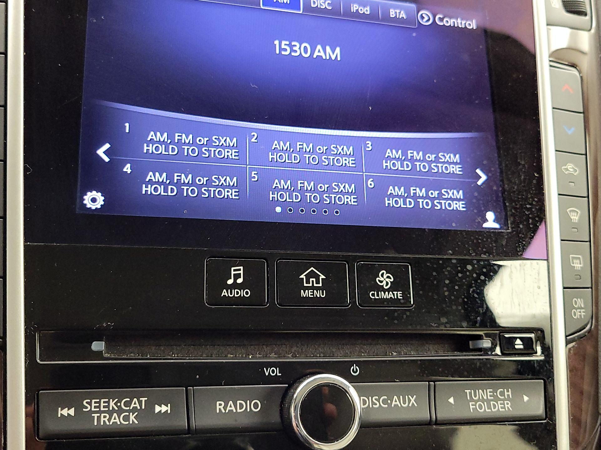 Thumbnail: 2015 INFINITI Q50 - 16