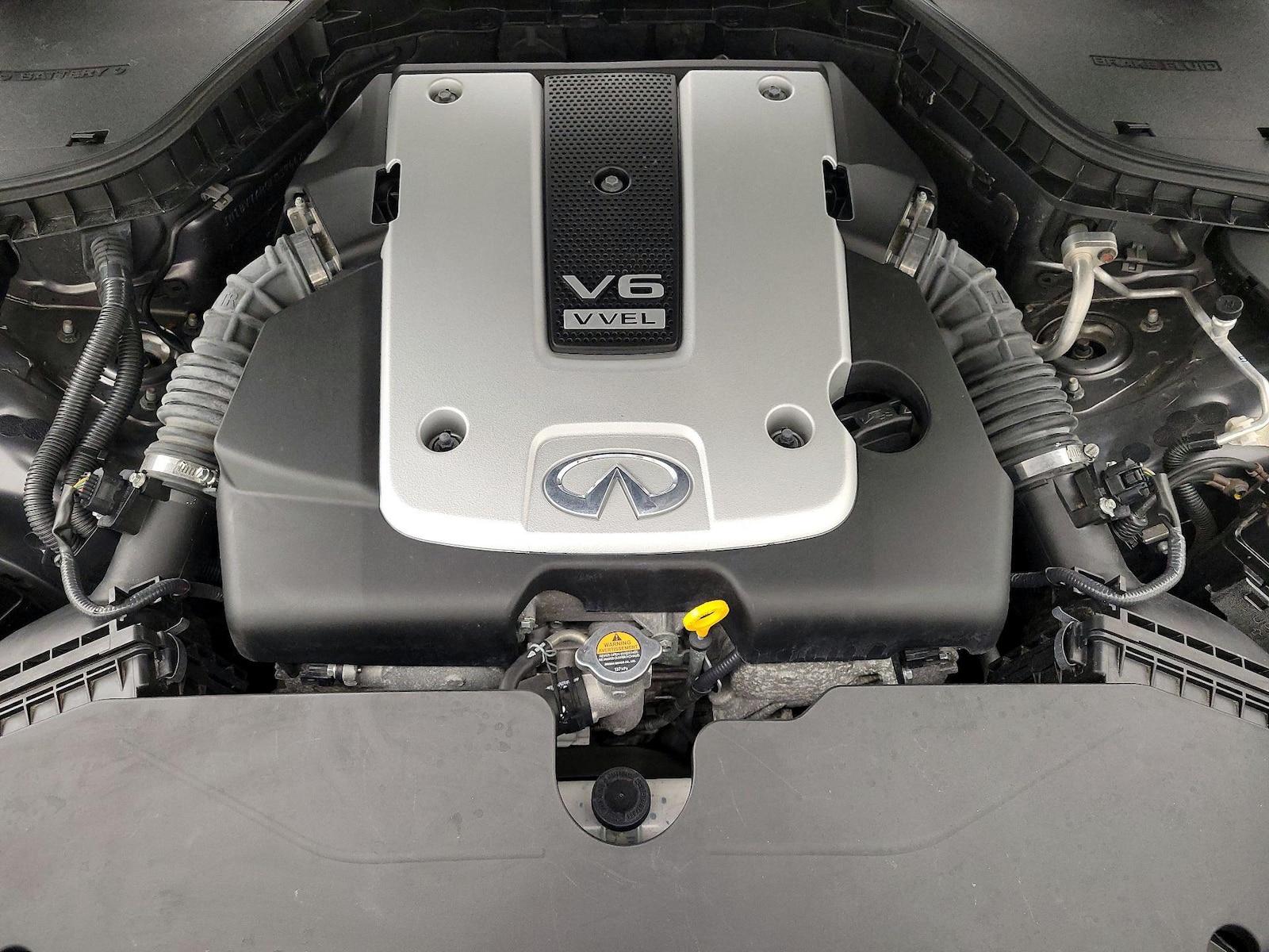2015 INFINITI Q50 Premium - Photo 23