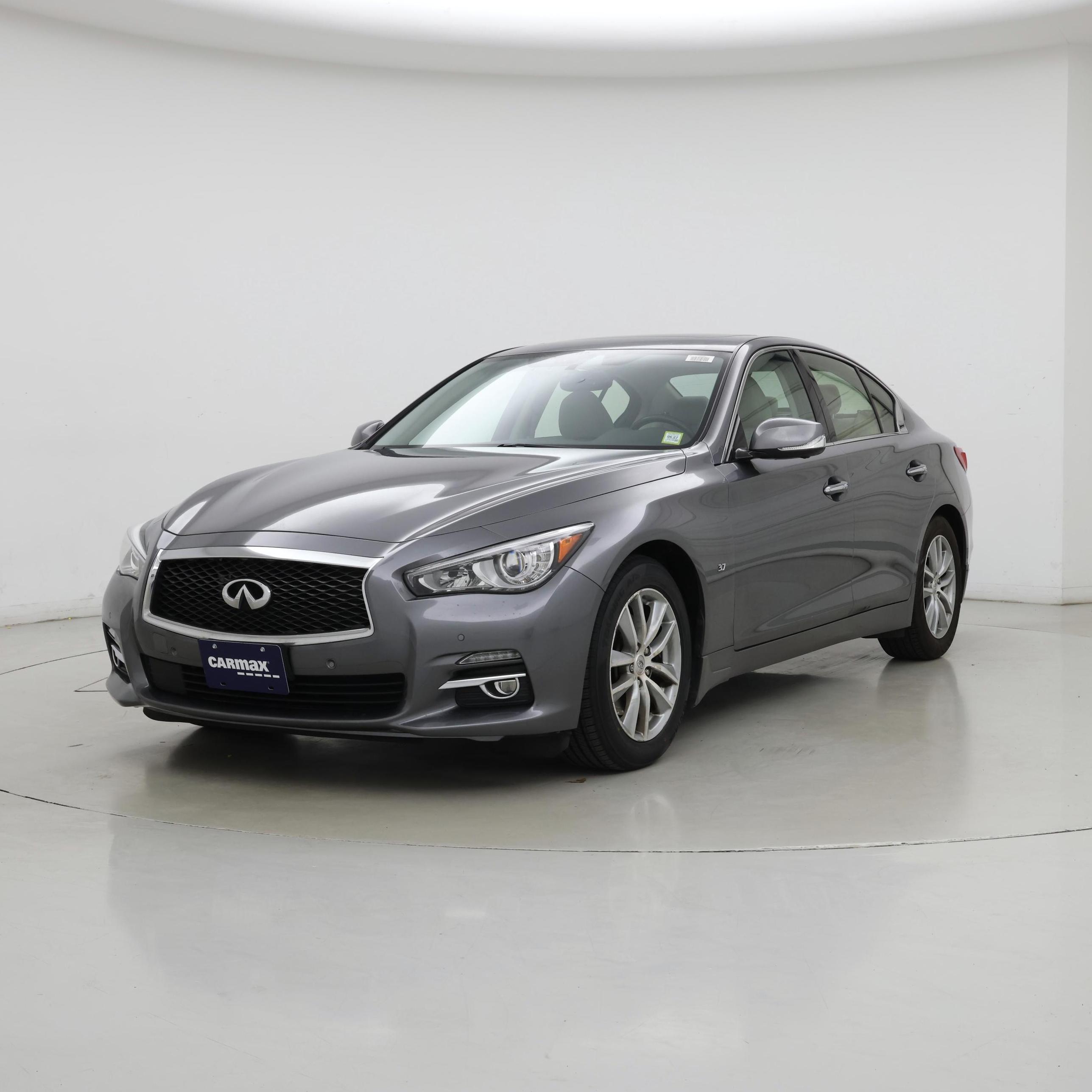 Thumbnail: 2015 INFINITI Q50 - 4