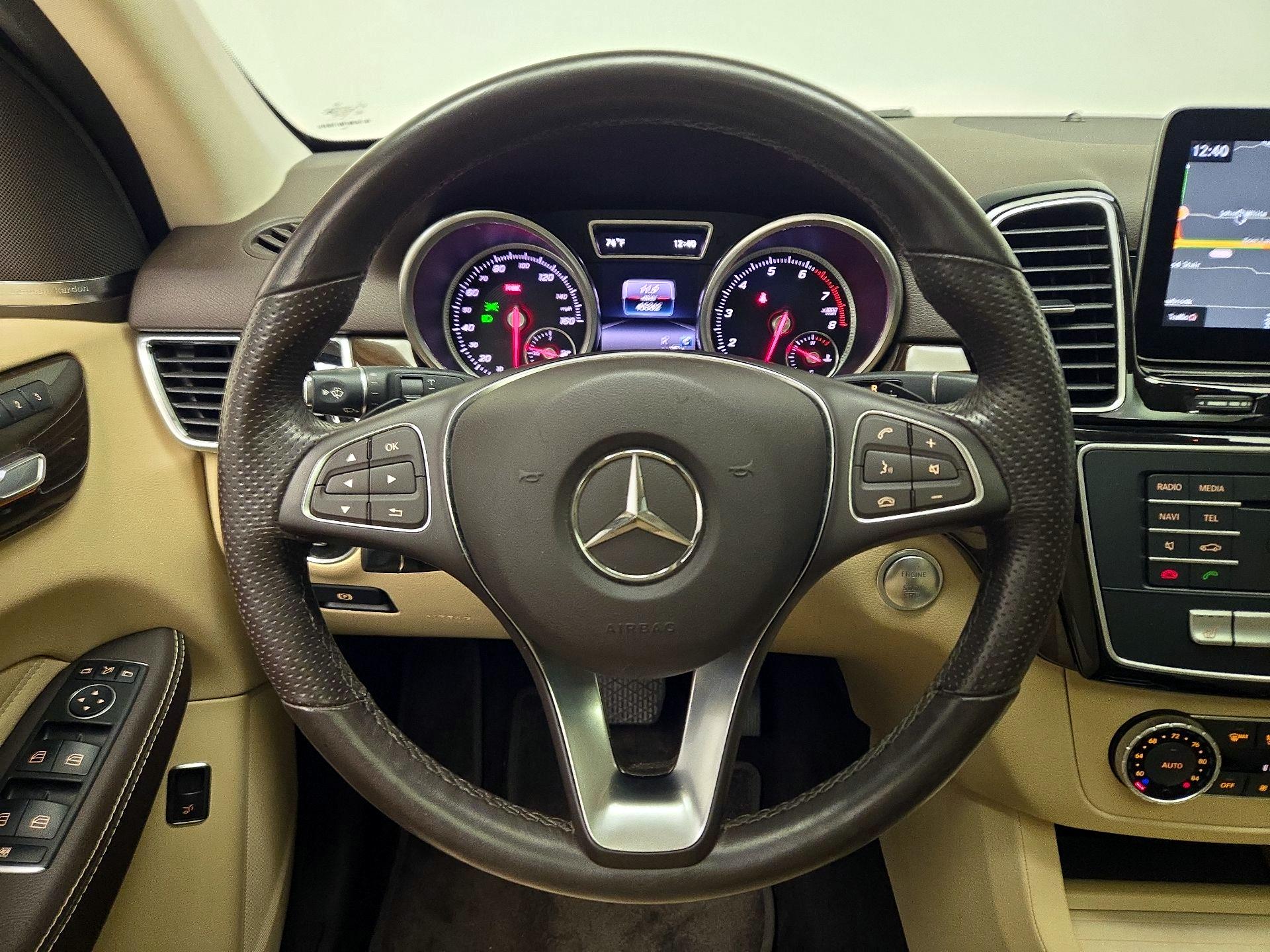 Thumbnail: 2017 Mercedes-Benz GLE - 10