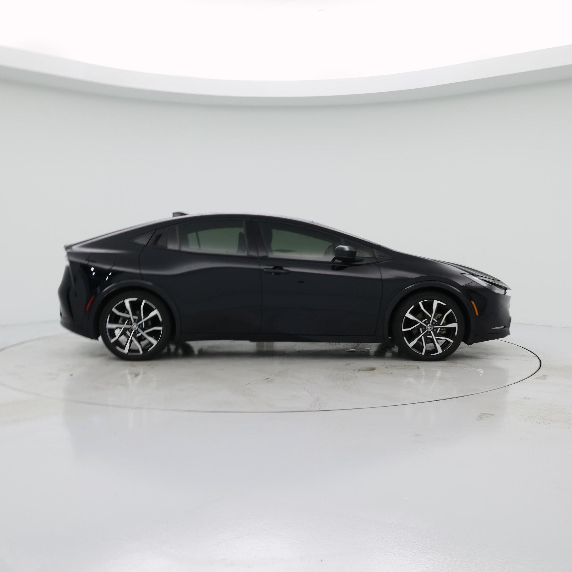 Thumbnail: 2024 Toyota Prius Prime - 7