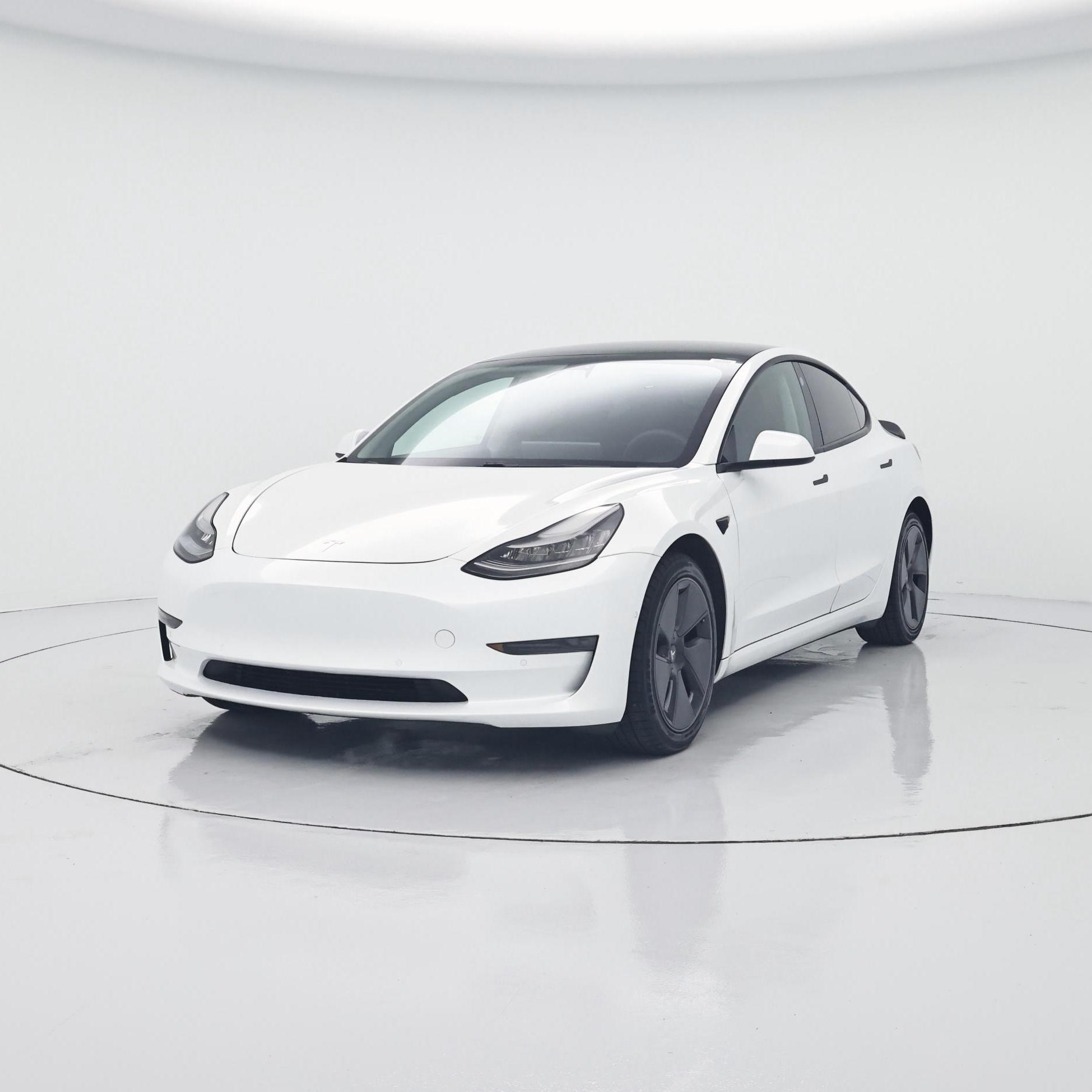 Thumbnail: 2021 Tesla Model 3 - 4
