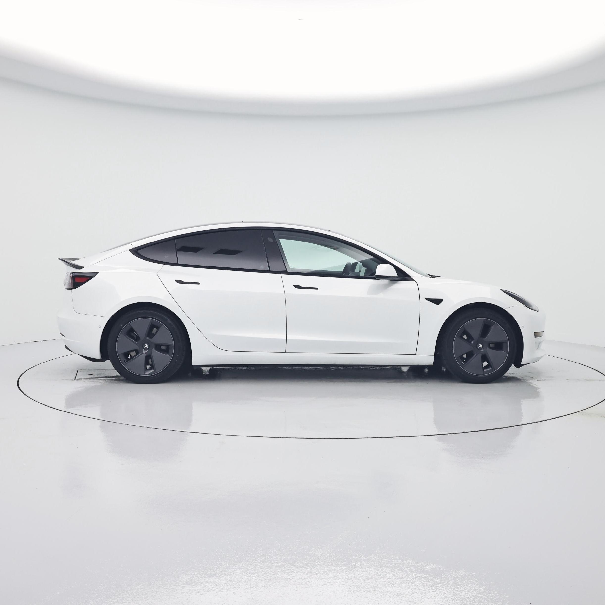 Thumbnail: 2021 Tesla Model 3 - 7
