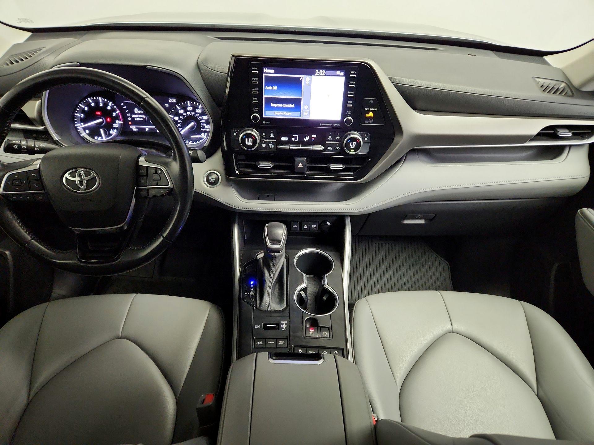 Thumbnail: 2021 Toyota Highlander - 9