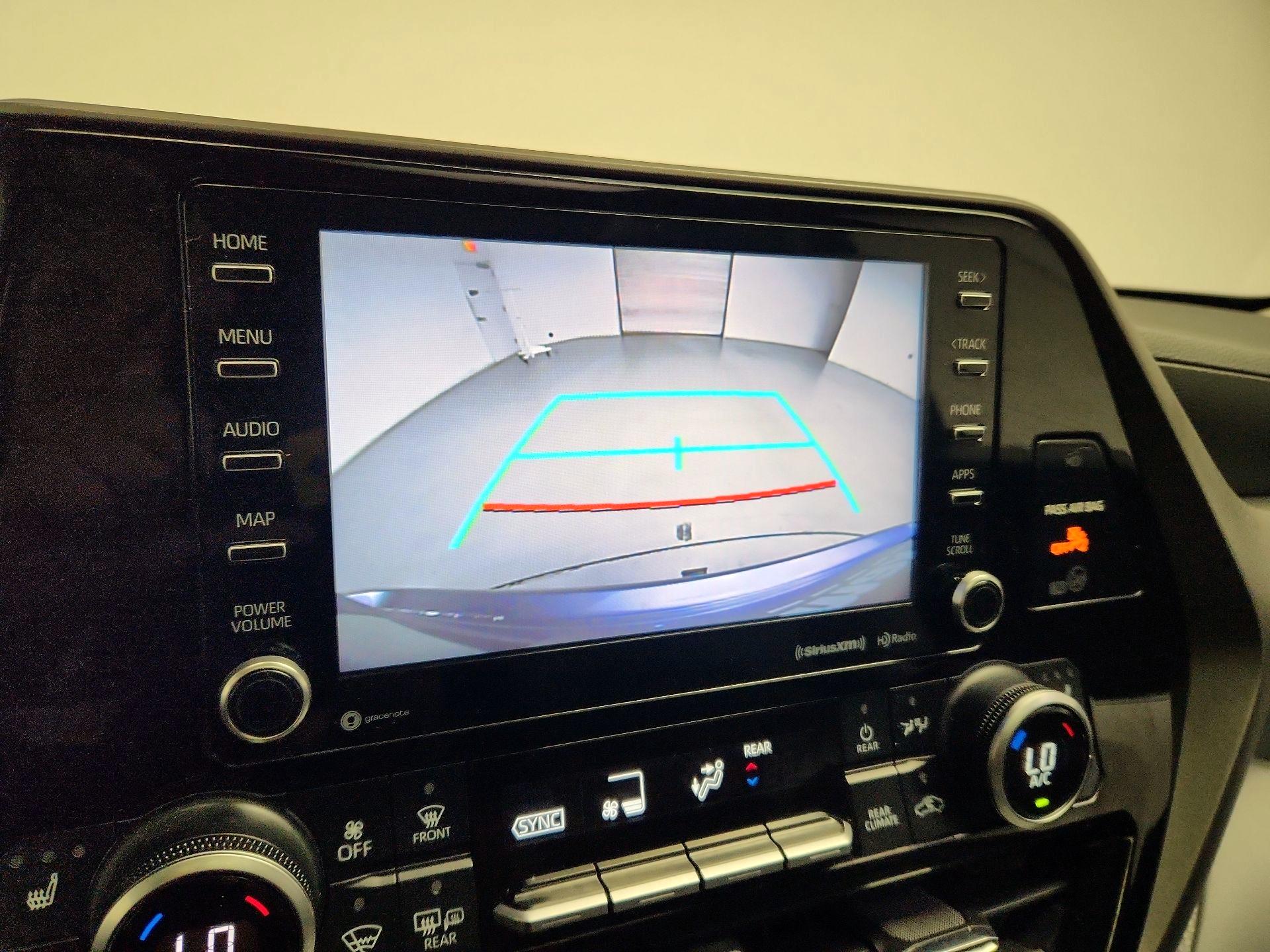 Thumbnail: 2021 Toyota Highlander - 15