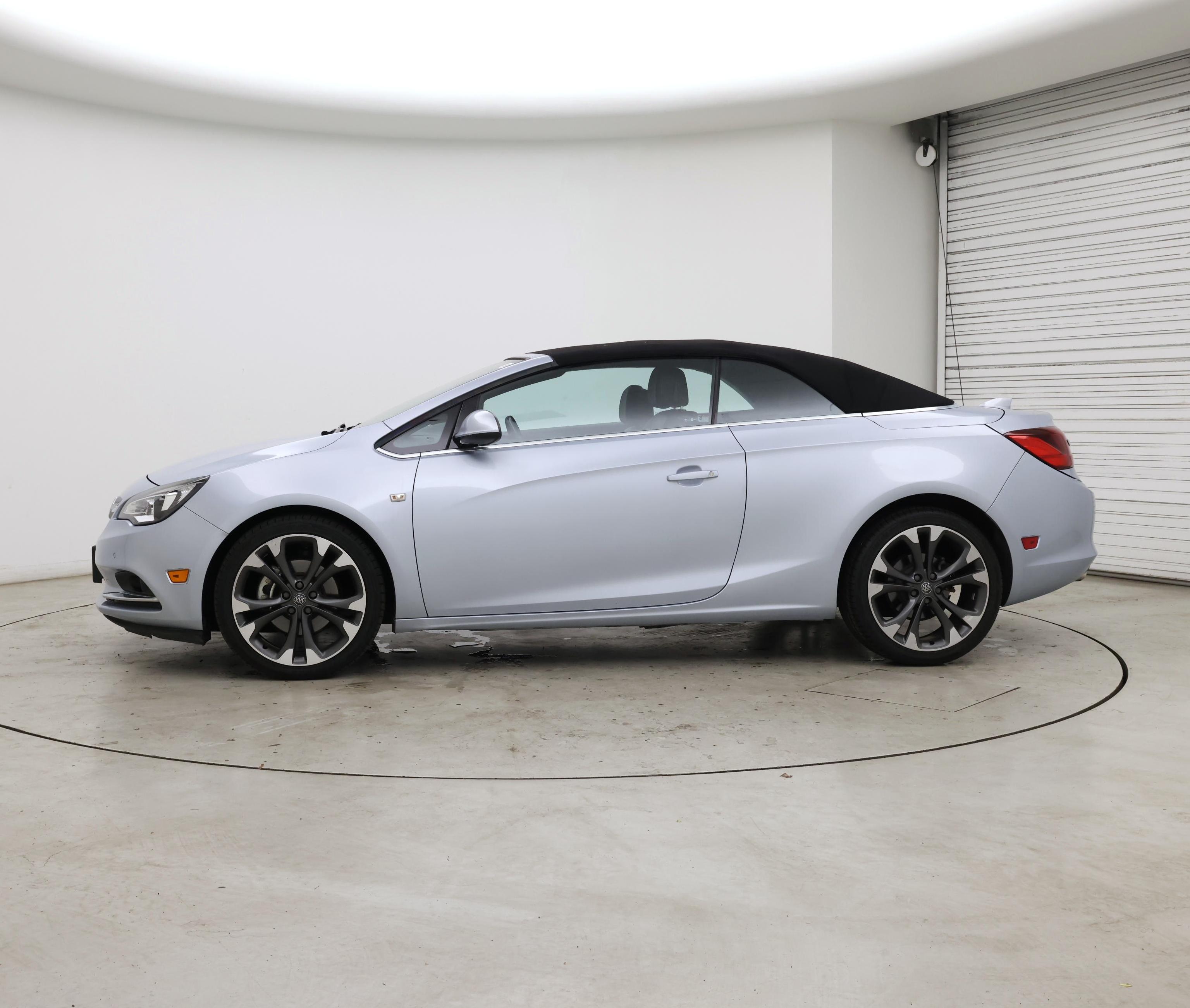 Thumbnail: 2017 Buick Cascada - 3