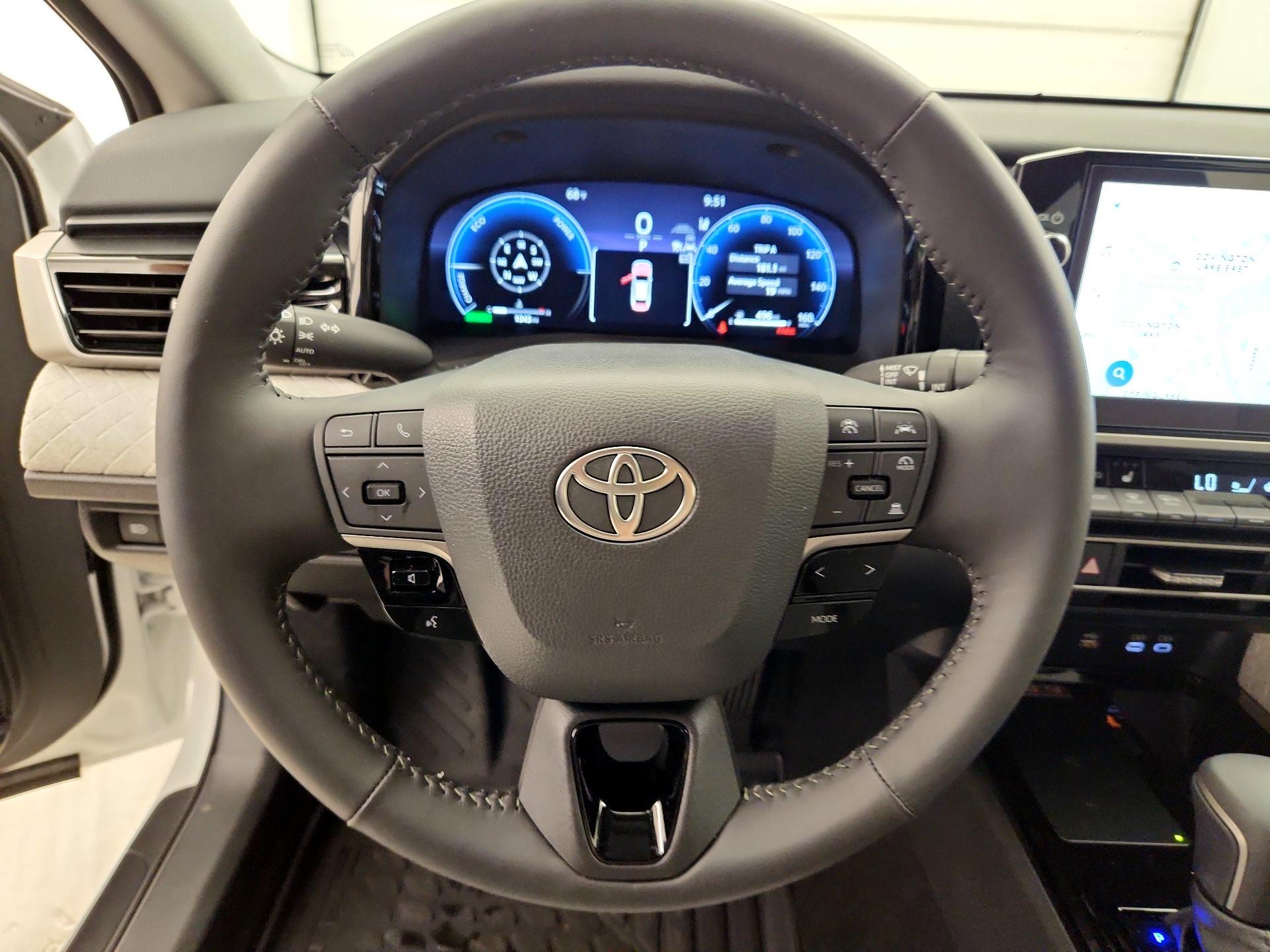 Thumbnail: 2026 Toyota Camry - 10