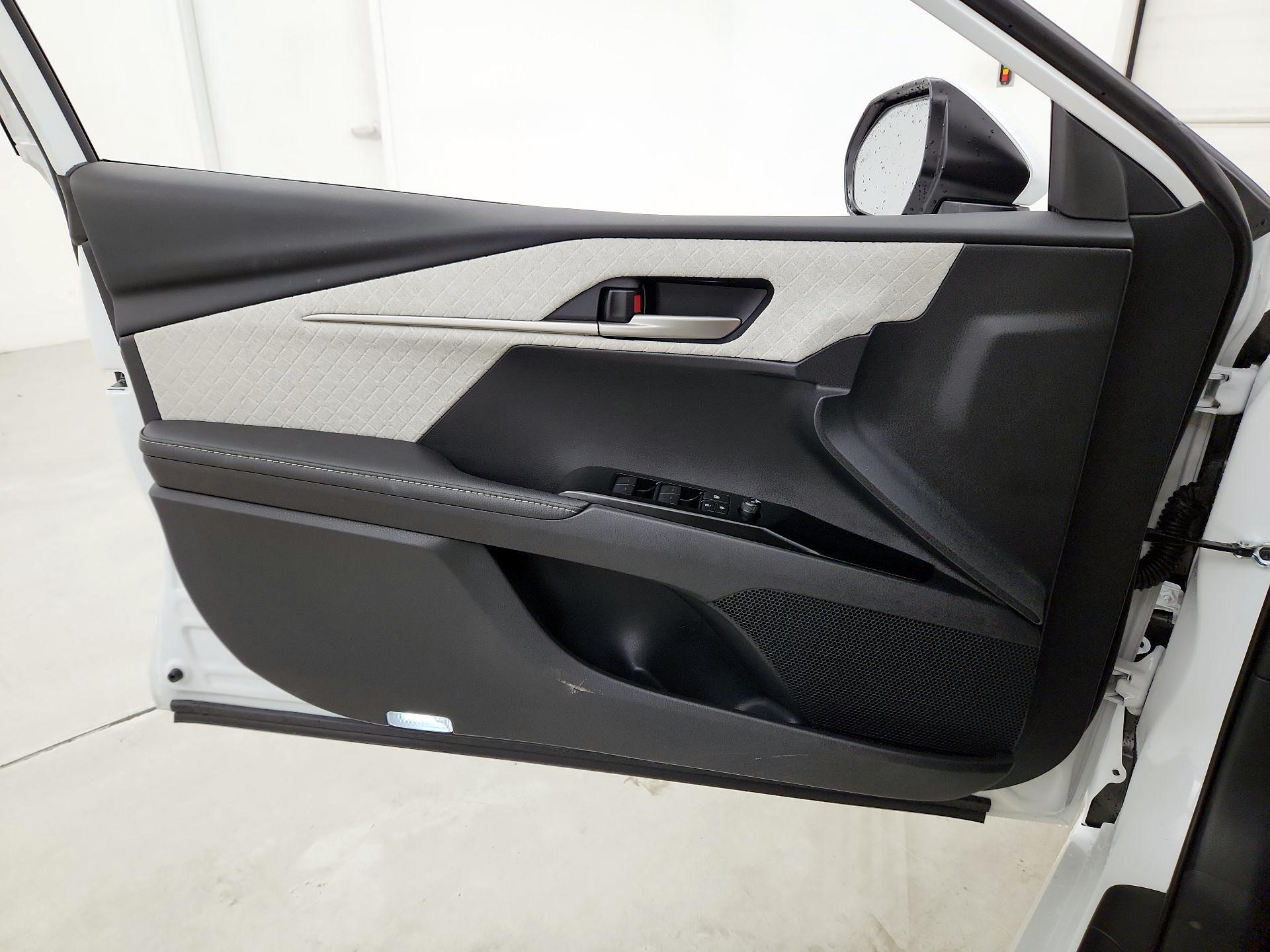 Thumbnail: 2026 Toyota Camry - 12