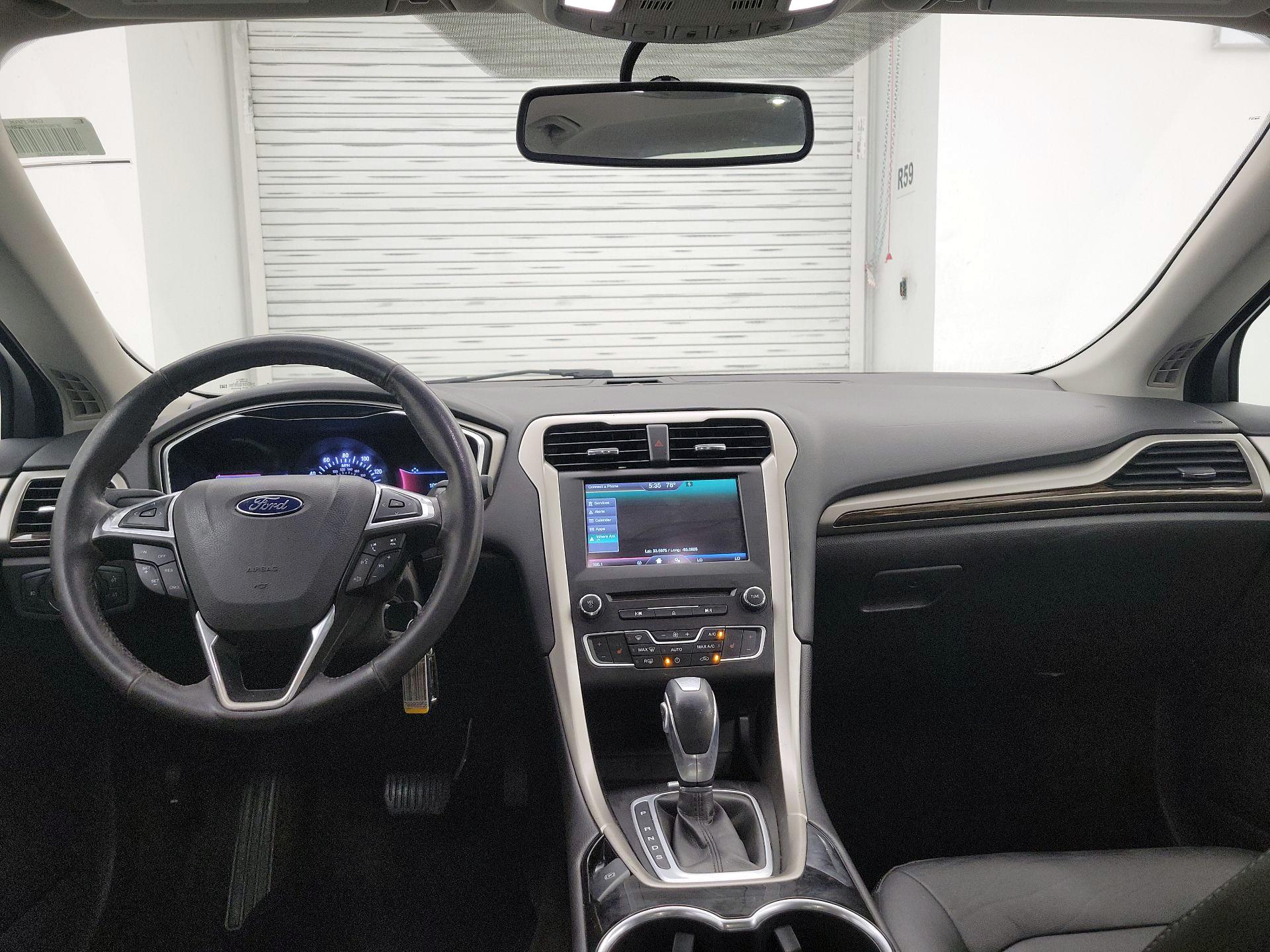 Thumbnail: 2016 Ford Fusion - 9