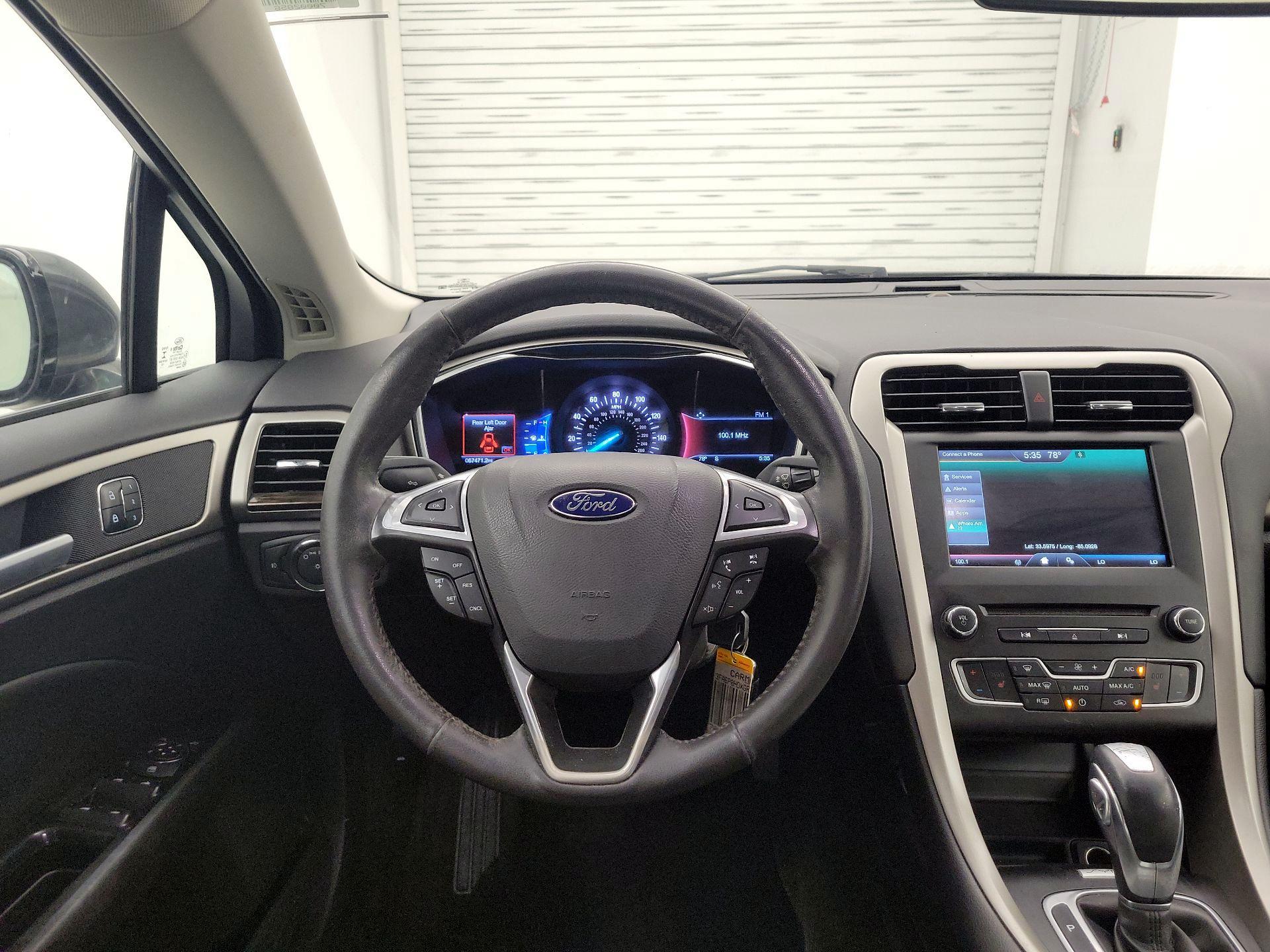 Thumbnail: 2016 Ford Fusion - 10