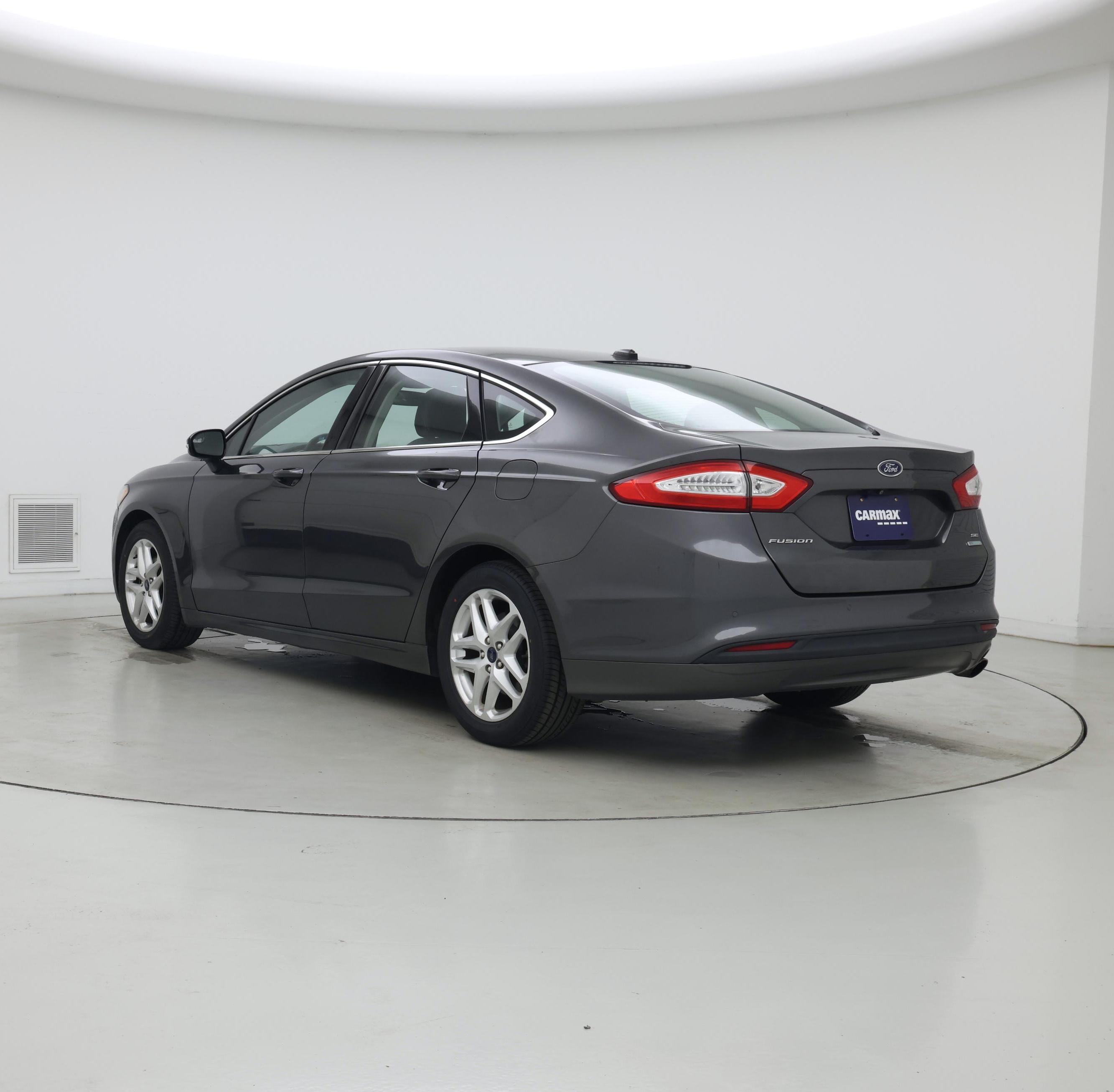 Thumbnail: 2016 Ford Fusion - 2