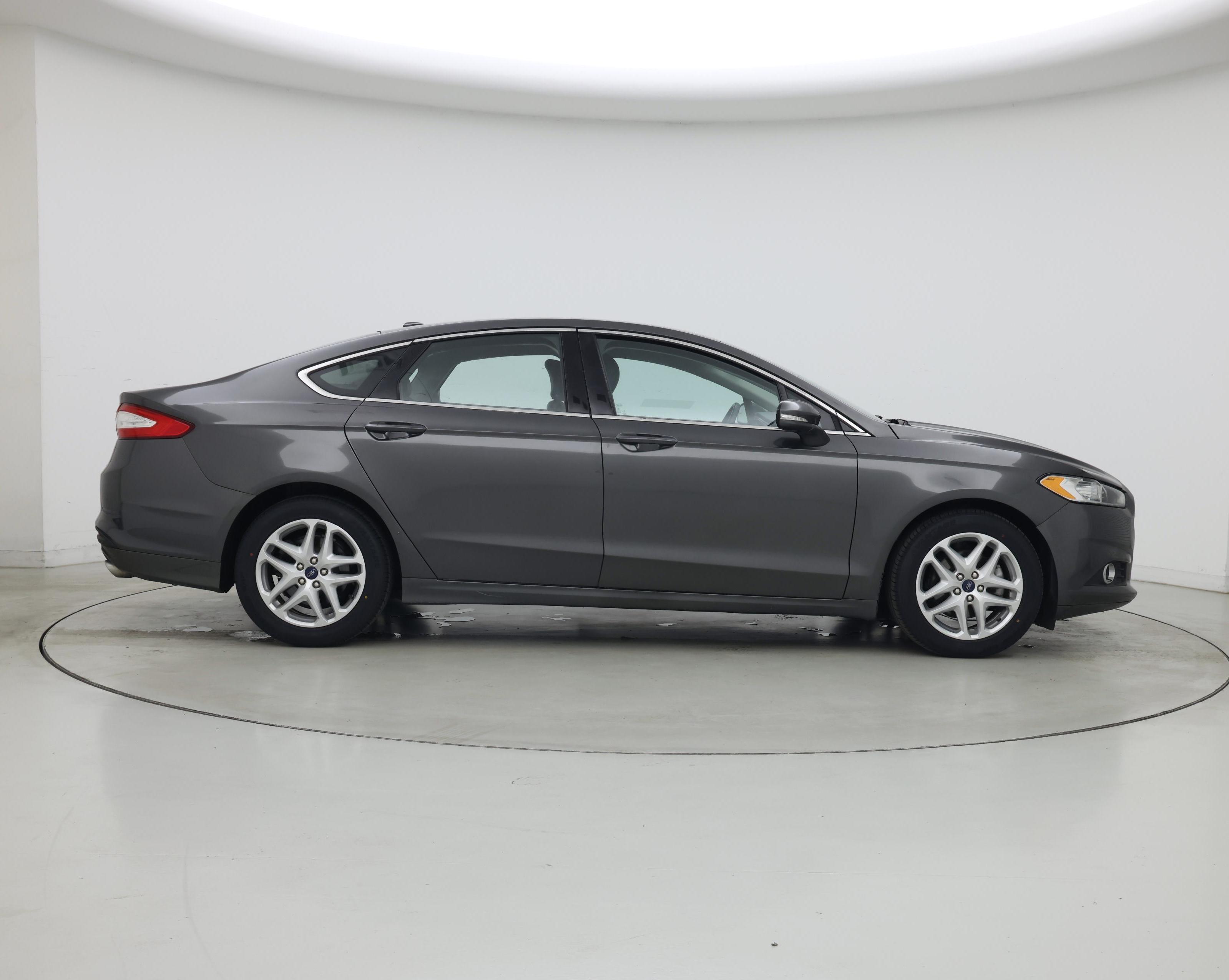 Thumbnail: 2016 Ford Fusion - 7