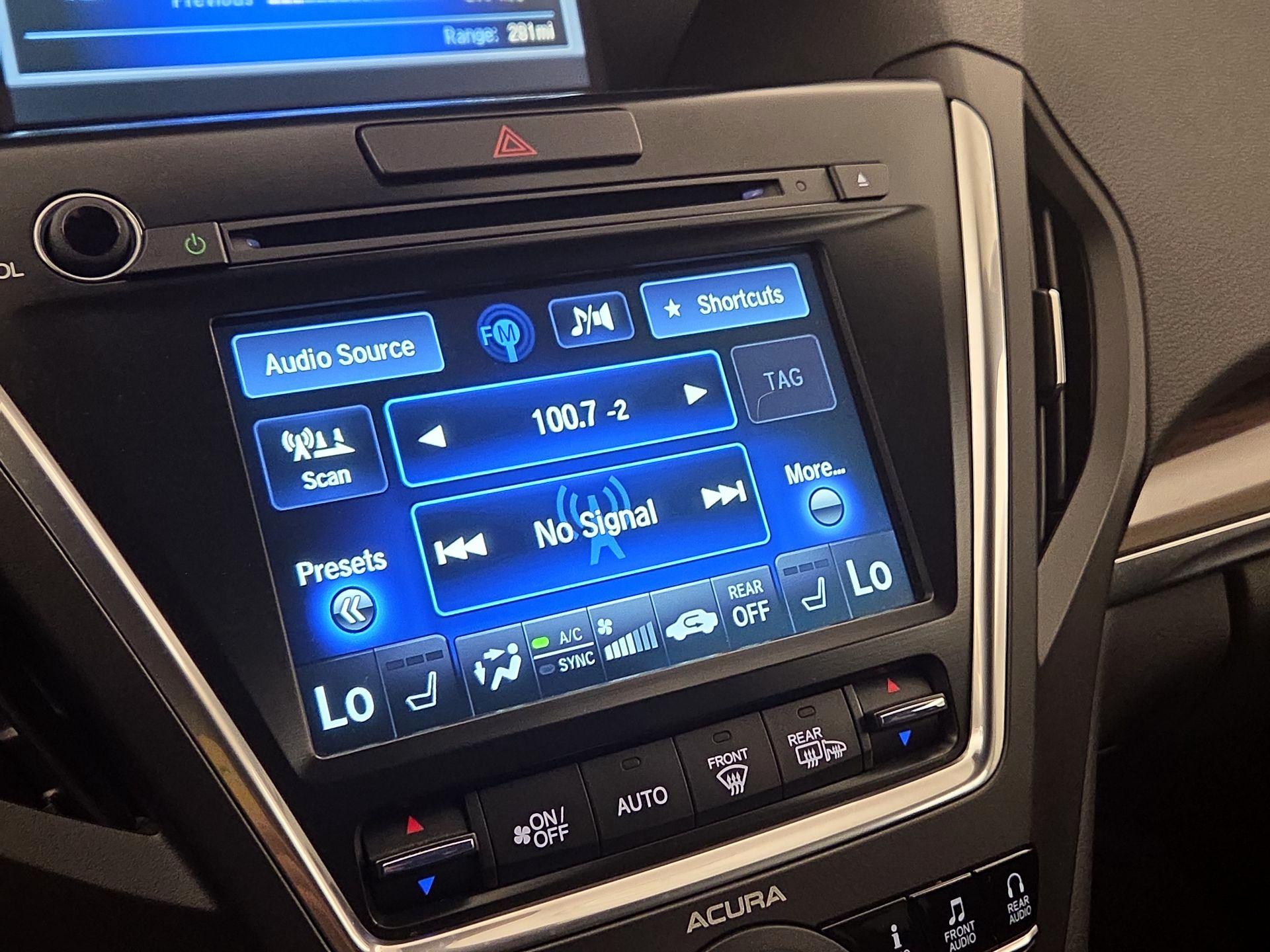 Thumbnail: 2016 Acura MDX - 16