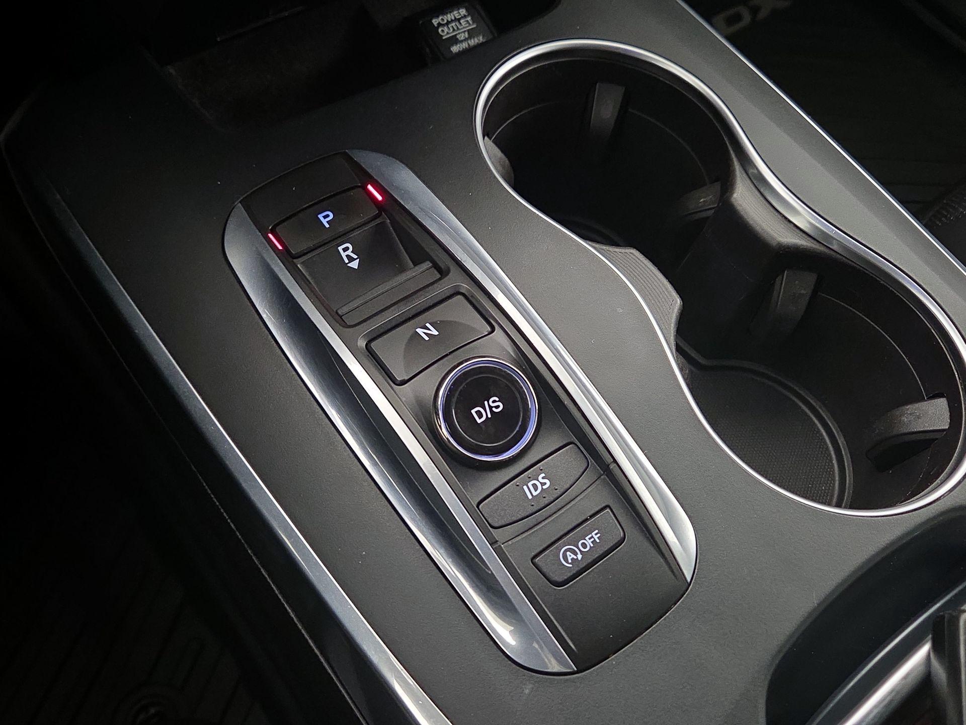 Thumbnail: 2016 Acura MDX - 18