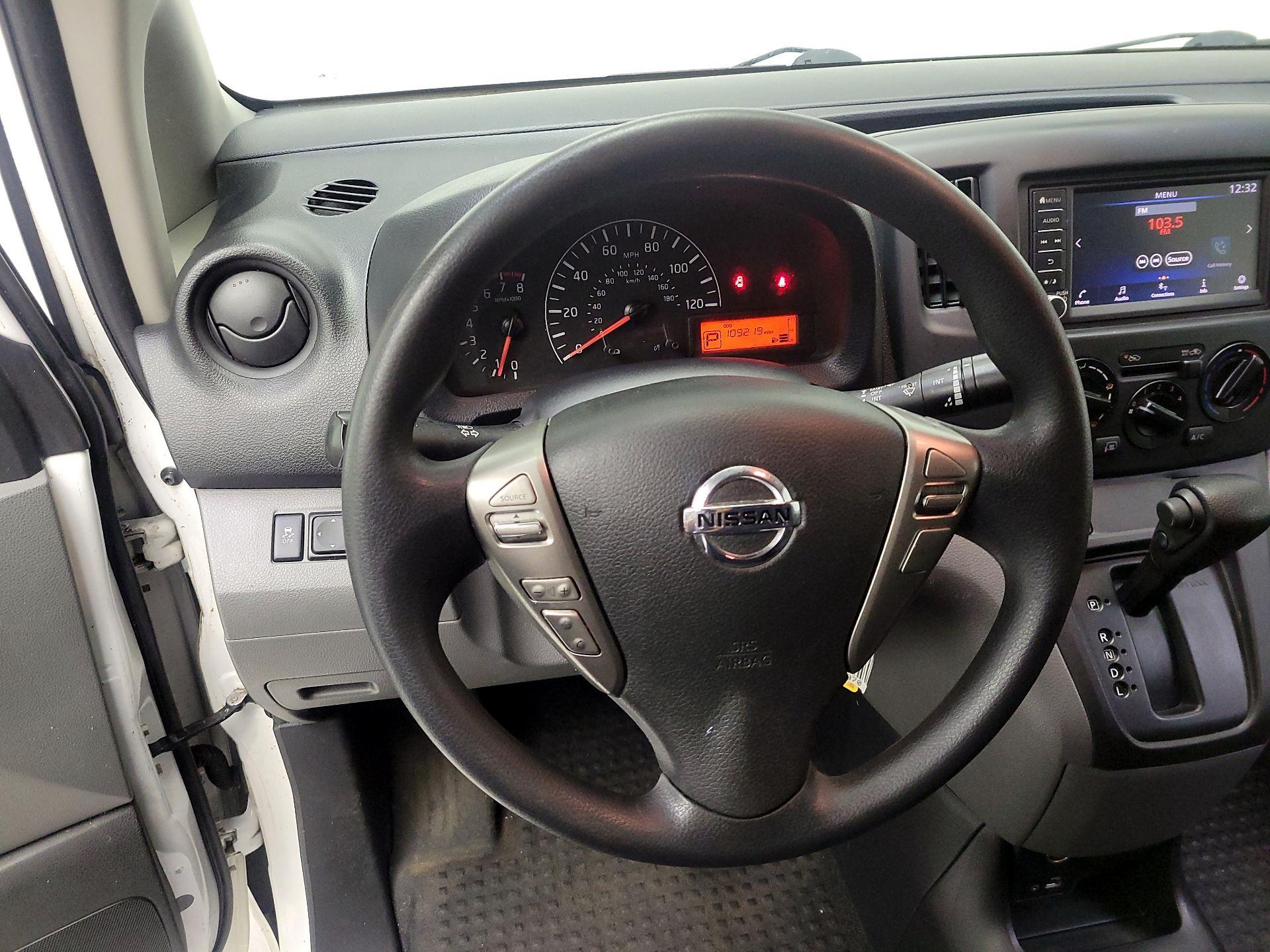 Thumbnail: 2020 Nissan NV200 - 10