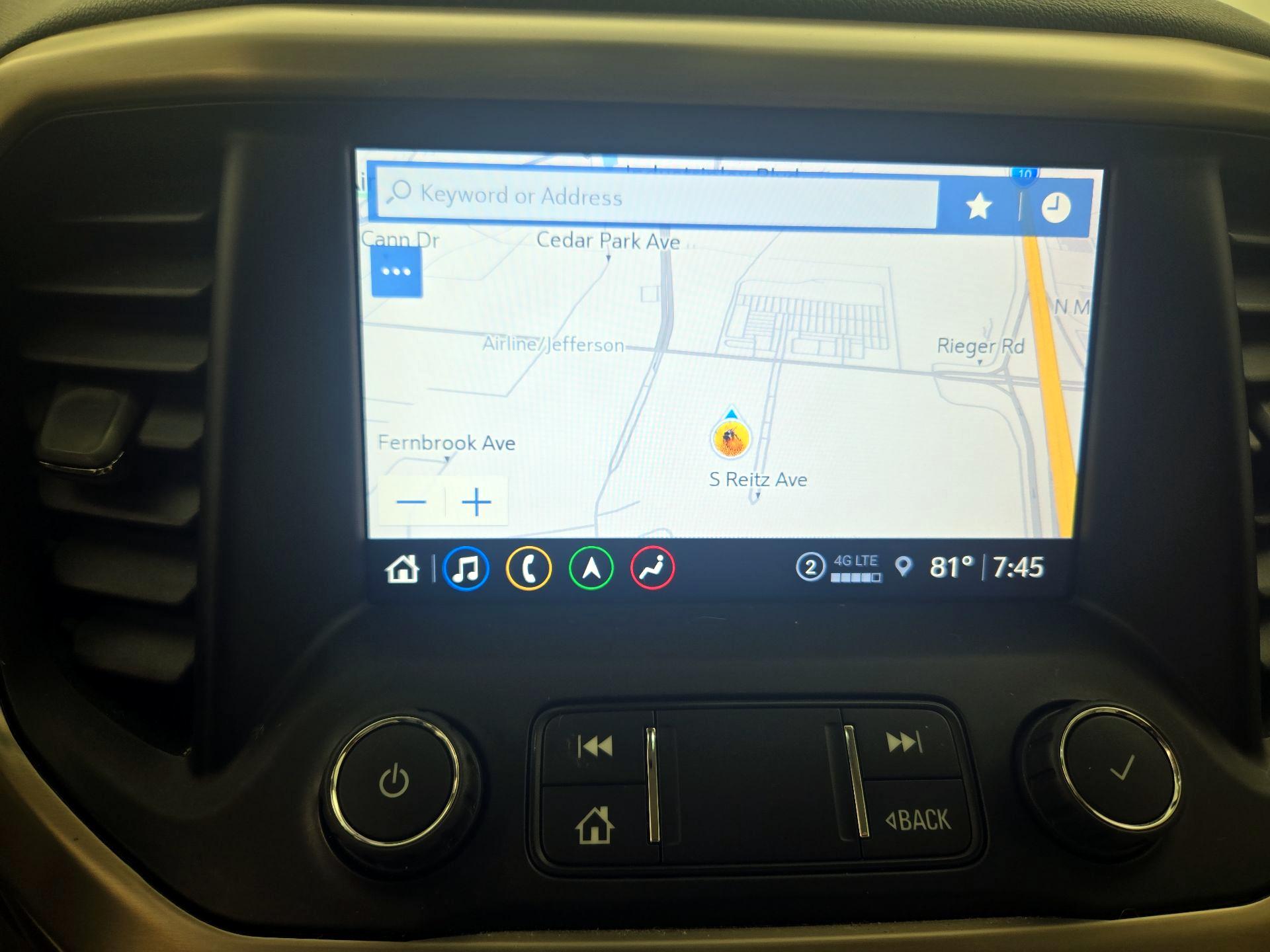 Thumbnail: 2022 GMC Acadia - 14
