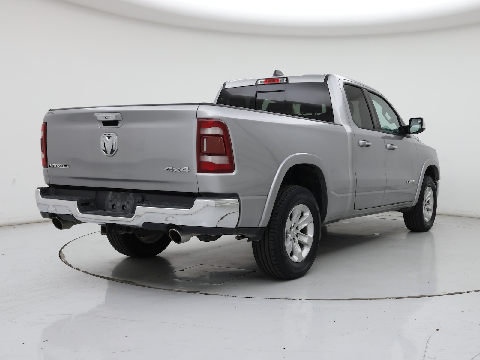 2020 RAM Ram 1500 Pickup Laramie - Photo 9