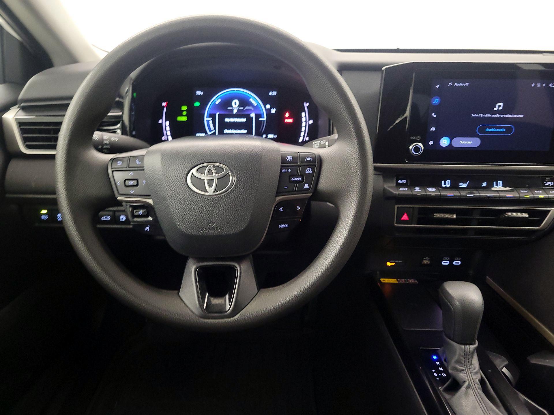 Thumbnail: 2025 Toyota Camry - 10