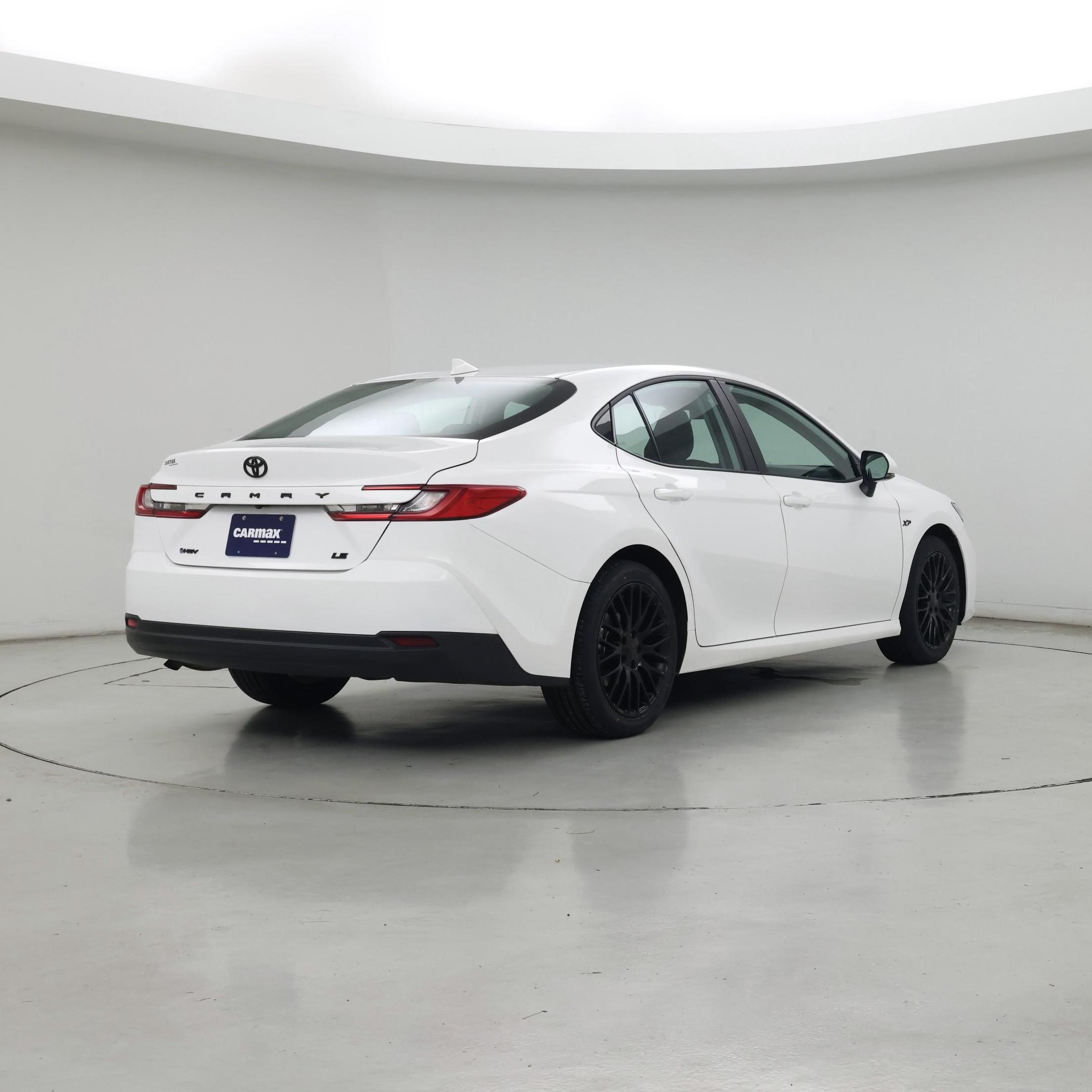 Thumbnail: 2025 Toyota Camry - 8