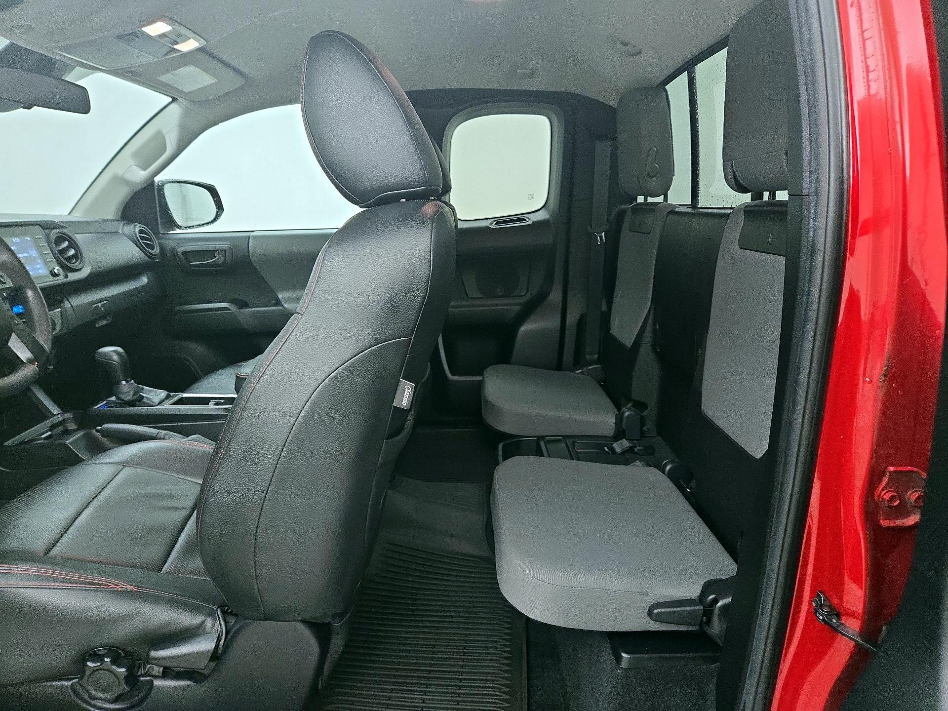 Thumbnail: 2021 Toyota Tacoma - 19