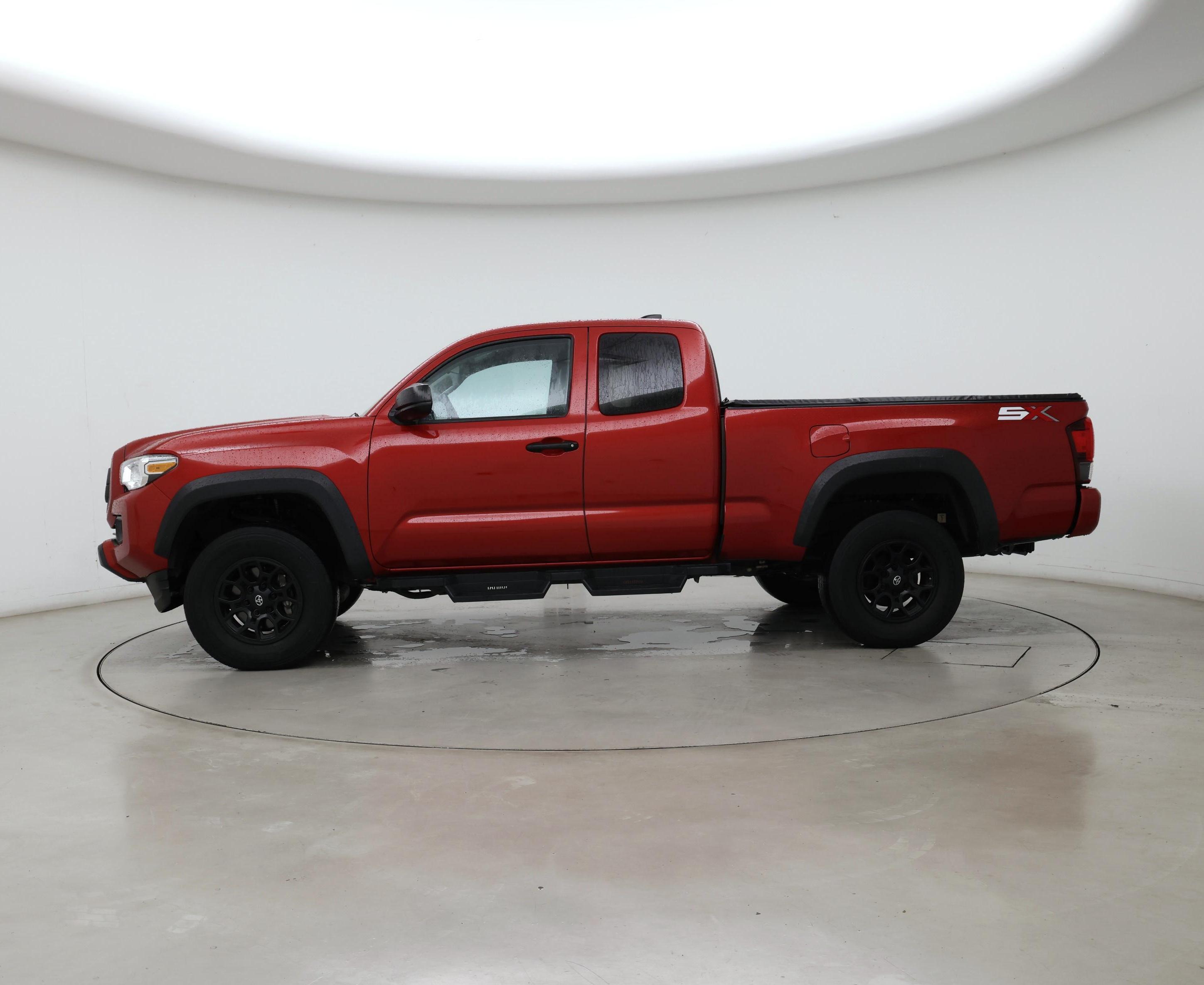 Thumbnail: 2021 Toyota Tacoma - 3