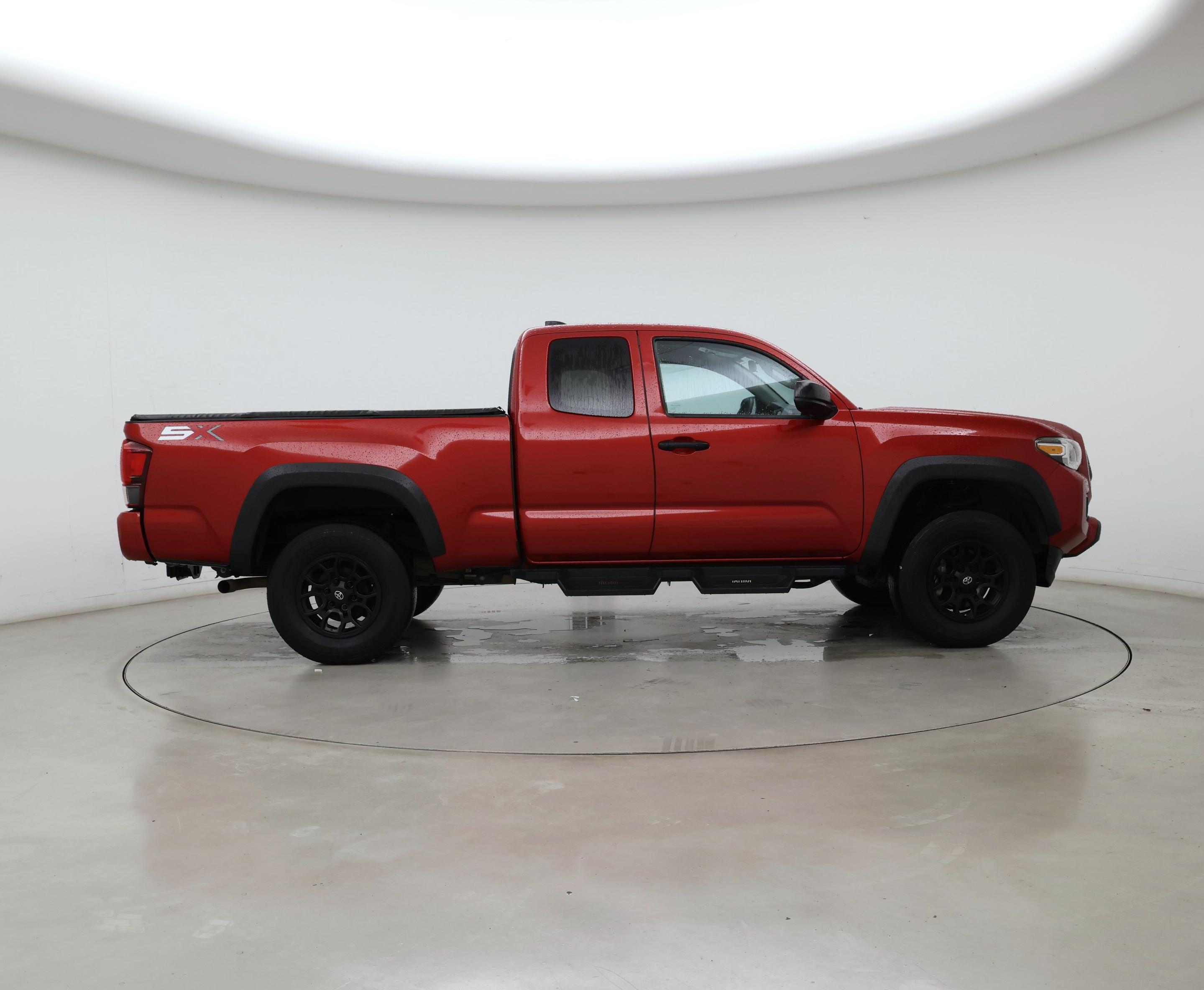 Thumbnail: 2021 Toyota Tacoma - 7