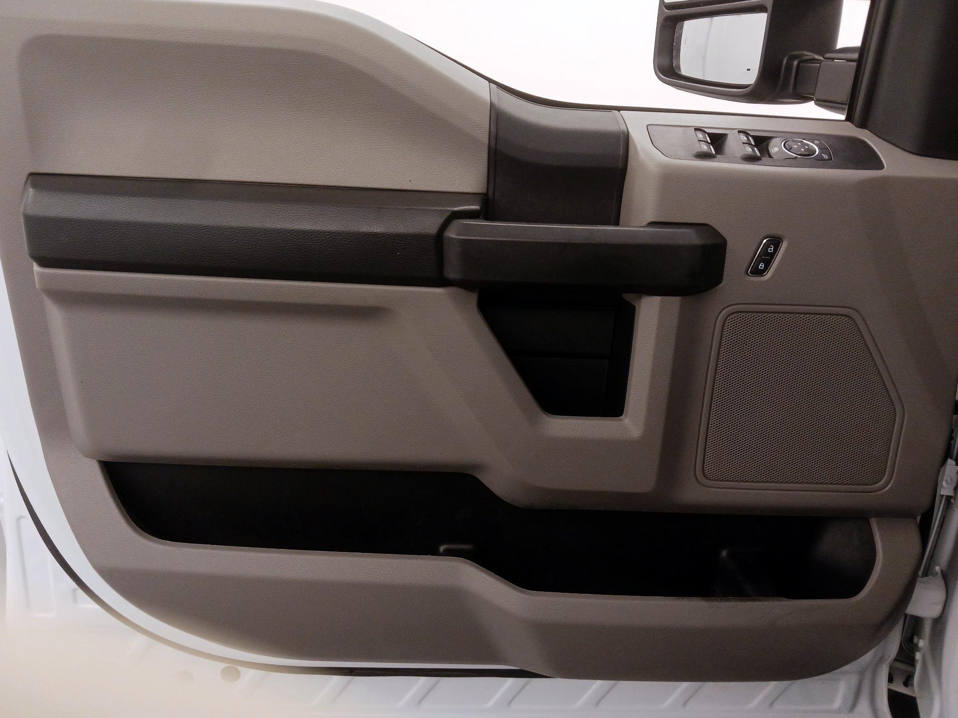 Thumbnail: 2021 Ford F-250 - 12