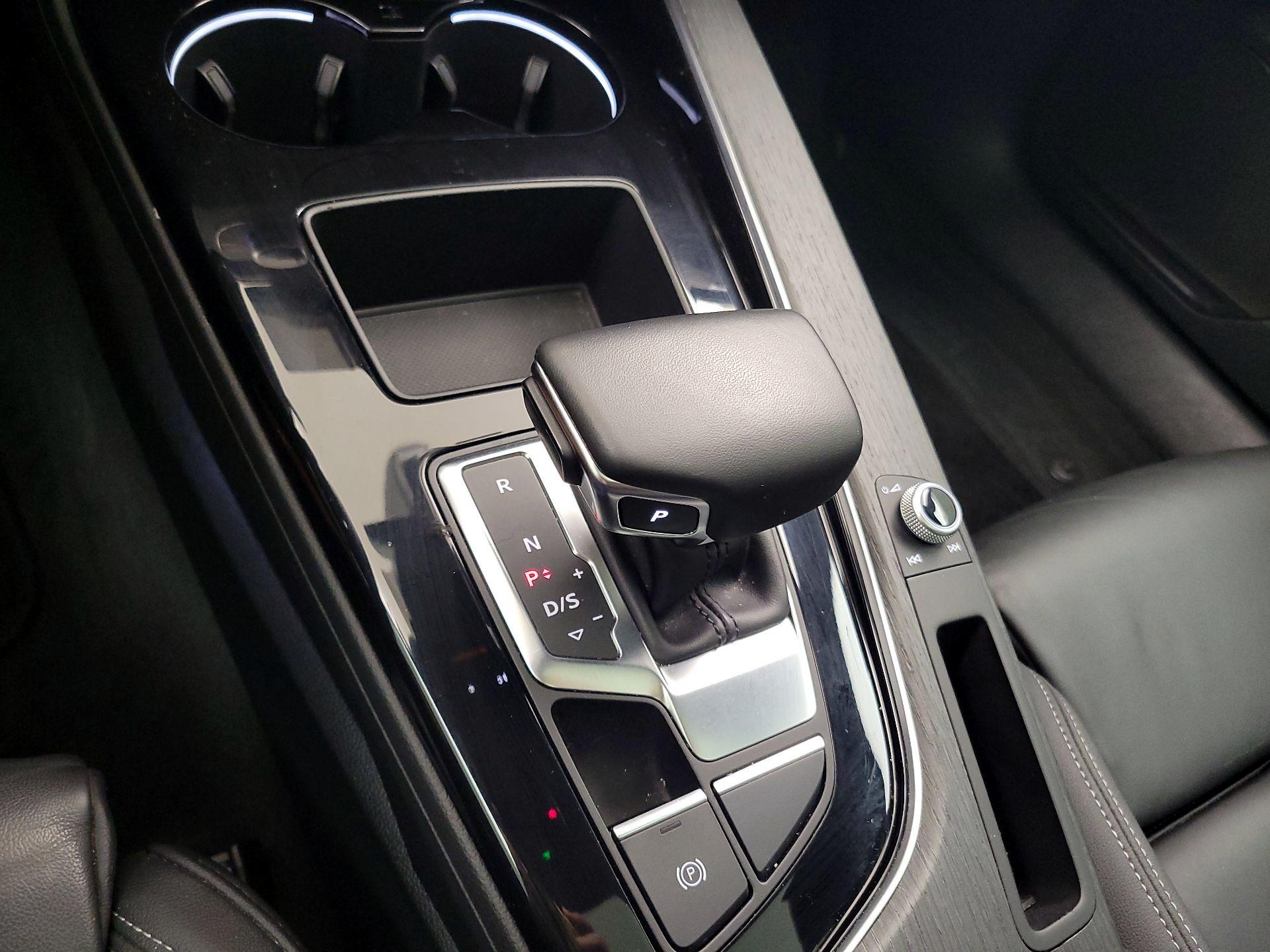 Thumbnail: 2022 Audi A5 - 17