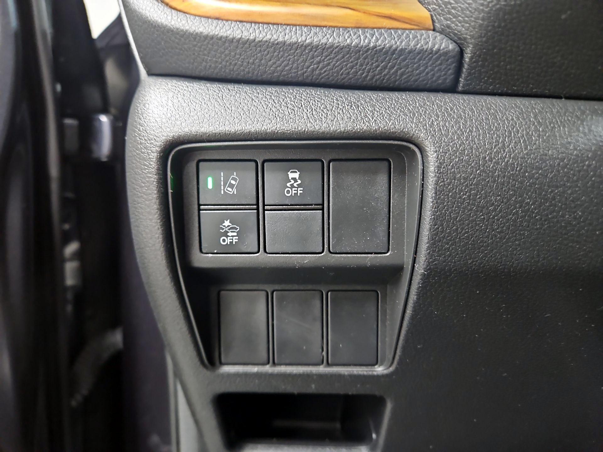 Thumbnail: 2019 Honda CR-V - 13