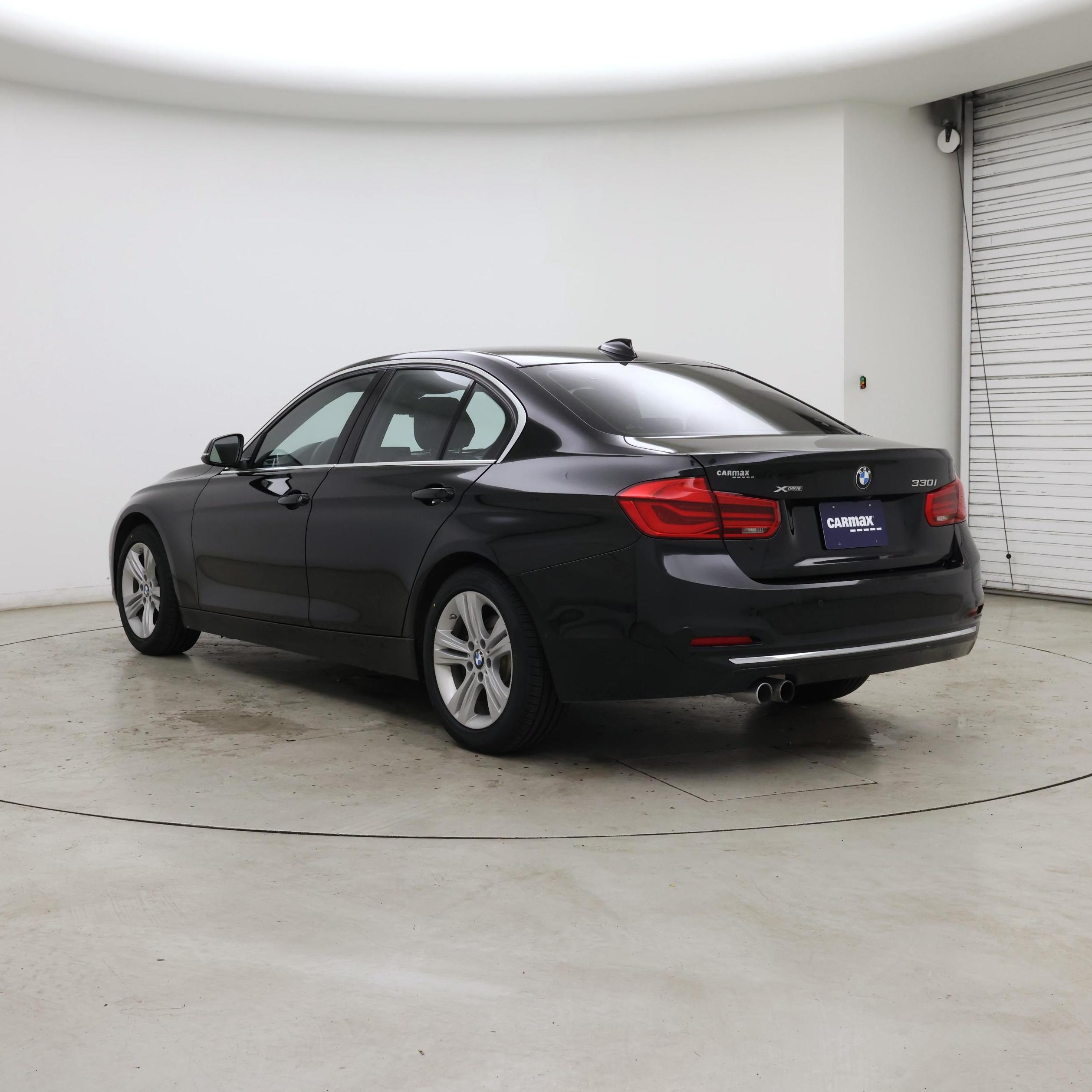 Thumbnail: 2018 BMW 3 Series - 2
