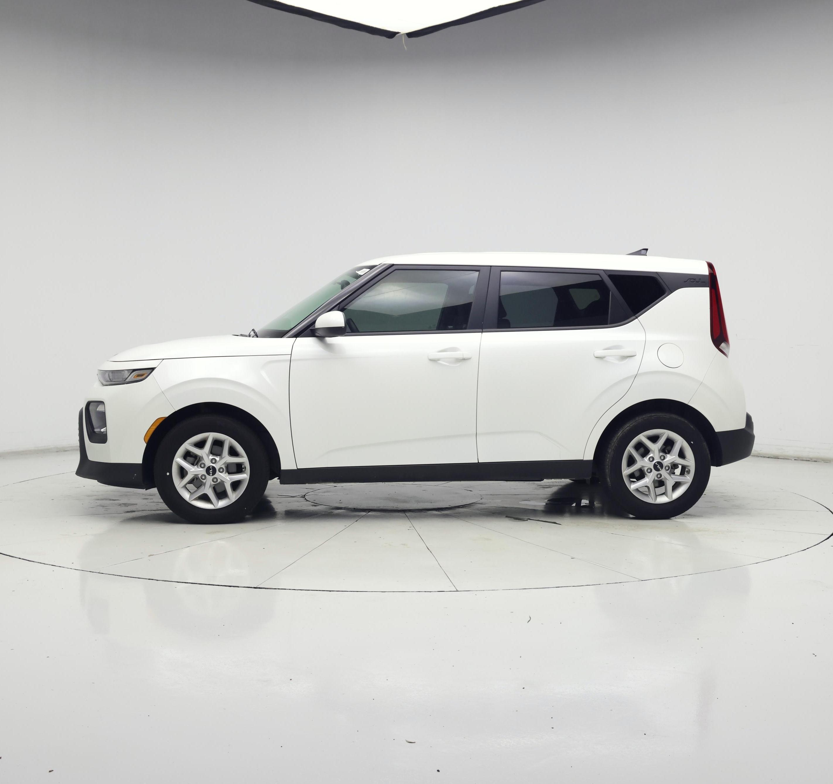Thumbnail: 2020 Kia Soul - 3