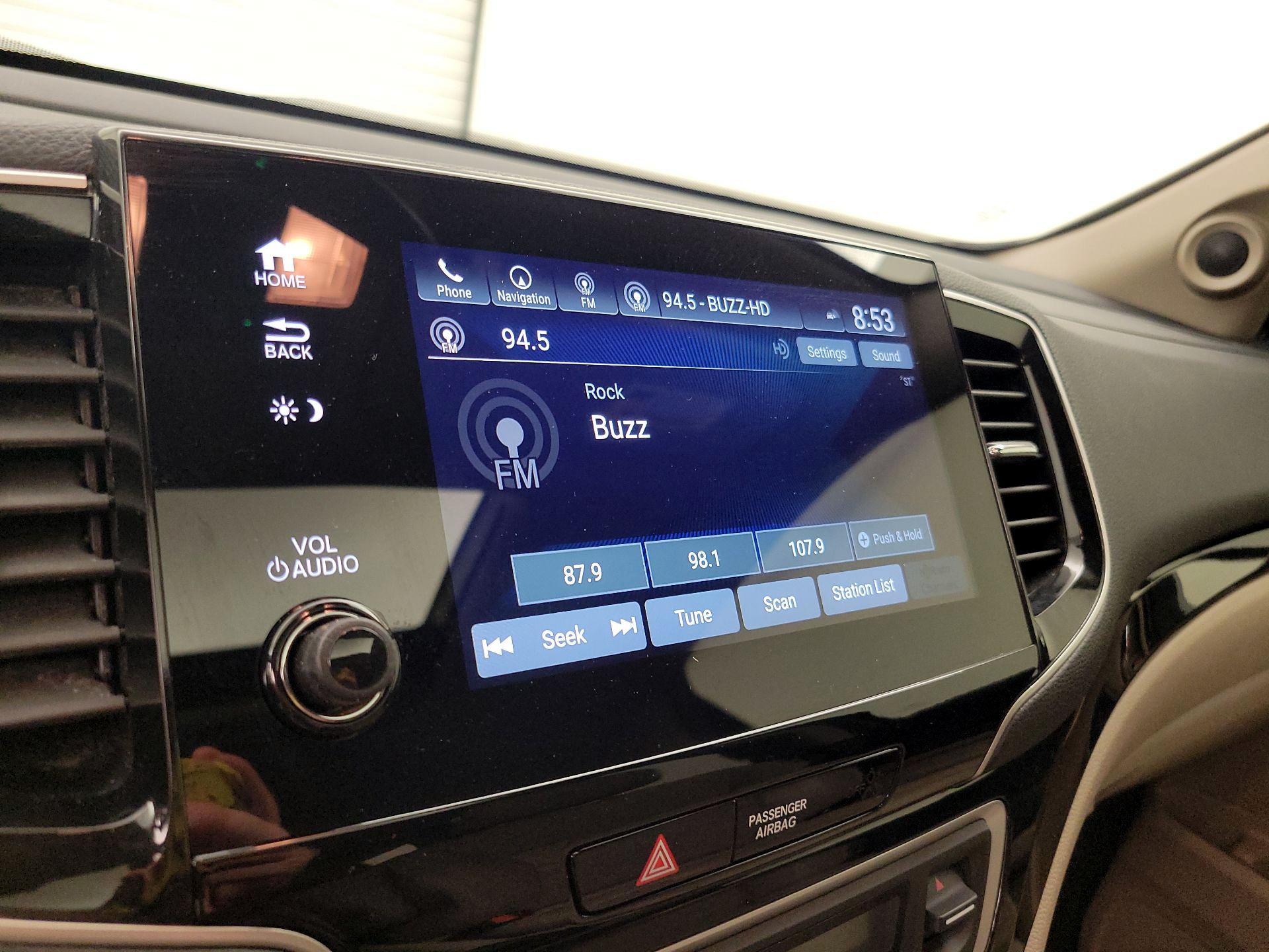 Thumbnail: 2019 Honda Pilot - 15