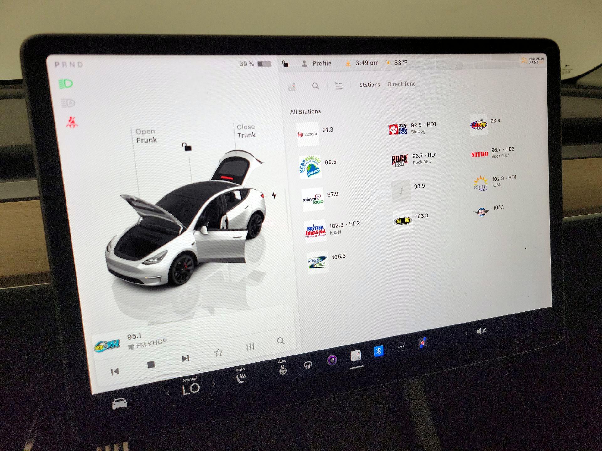 Thumbnail: 2022 Tesla Model Y - 15