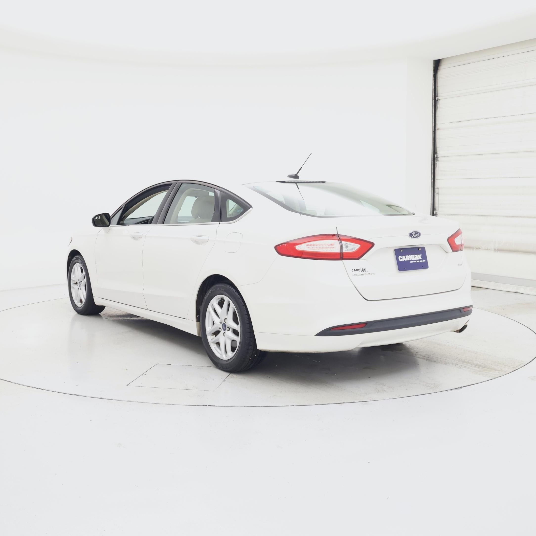 Thumbnail: 2014 Ford Fusion - 2
