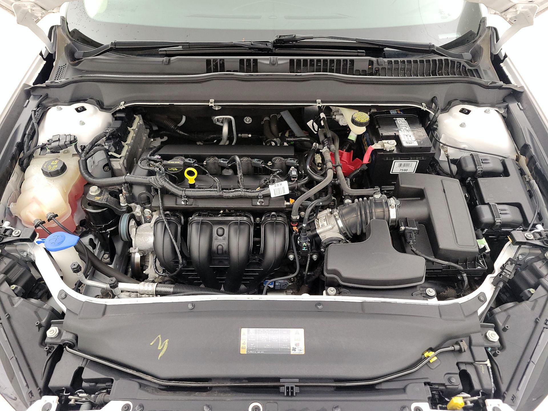 Thumbnail: 2014 Ford Fusion - 19